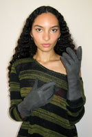 Raw Seam Classic Gloves in Distressed Charcoal - CLYDE