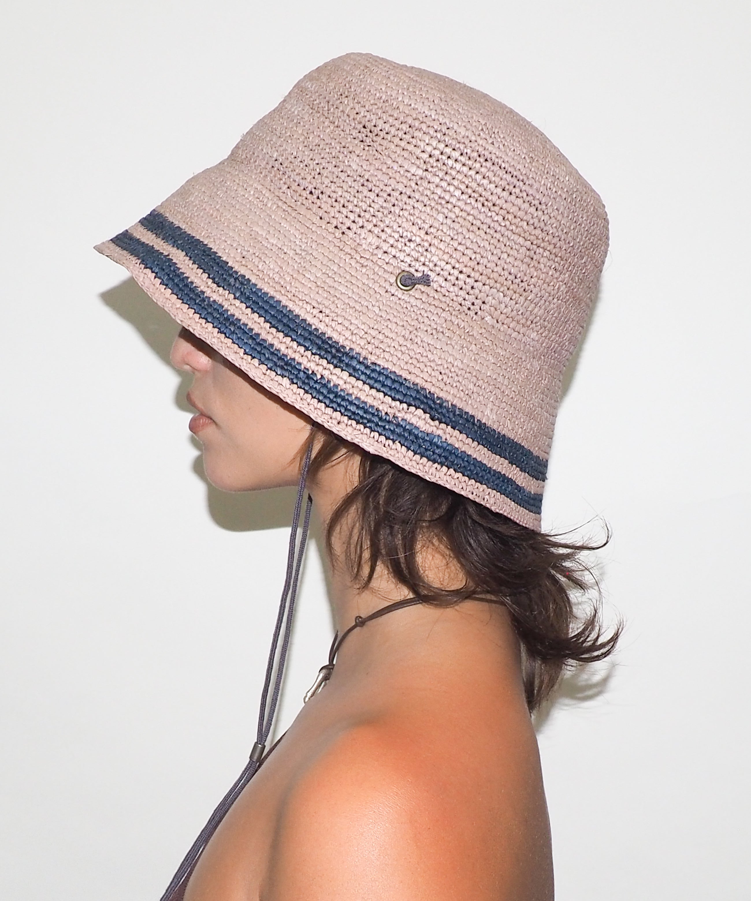 Aries Hat in Grey w. Navy Stripes - CLYDE