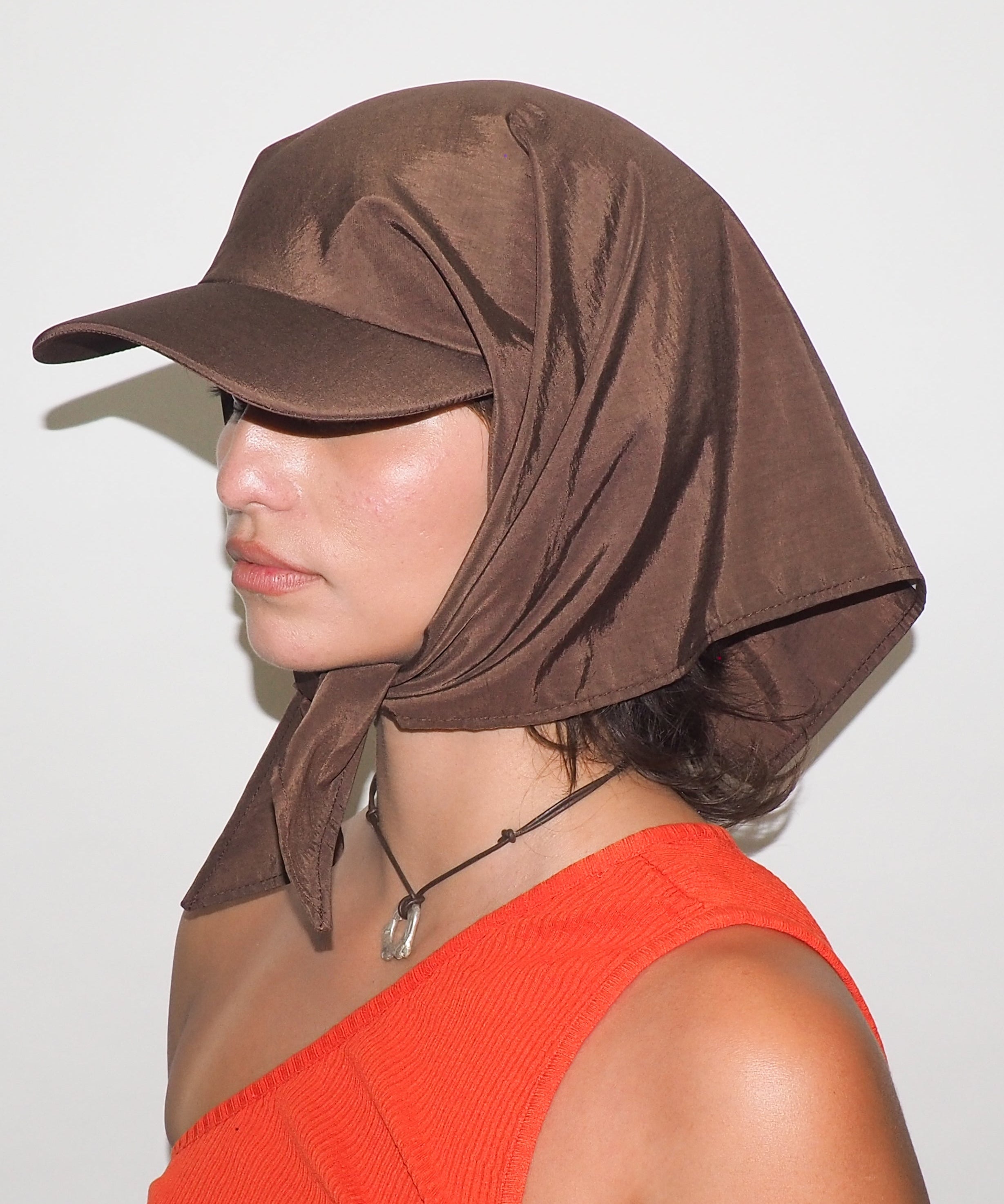 Brim Scarf in Brown - CLYDE