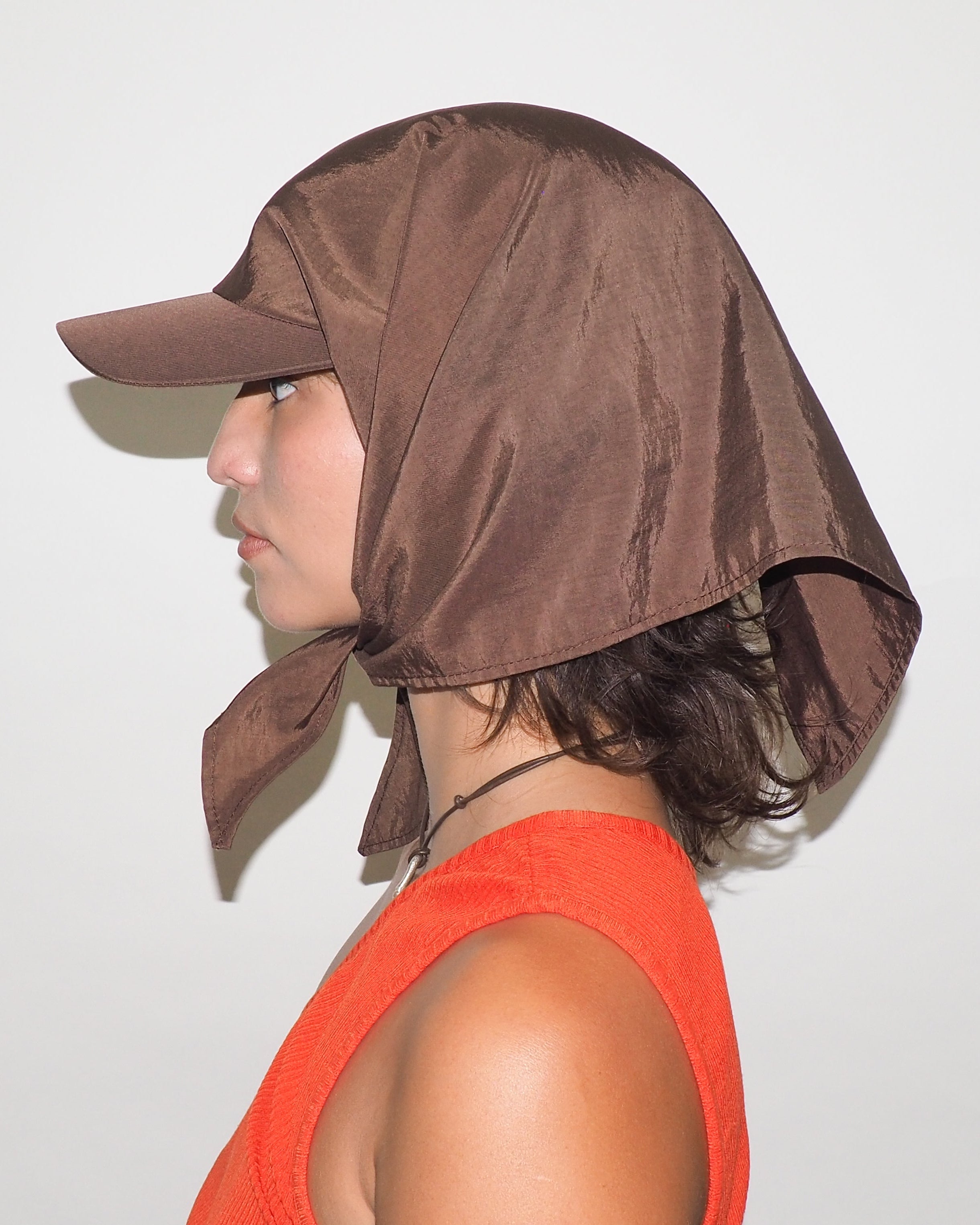 Brim Scarf in Brown - CLYDE