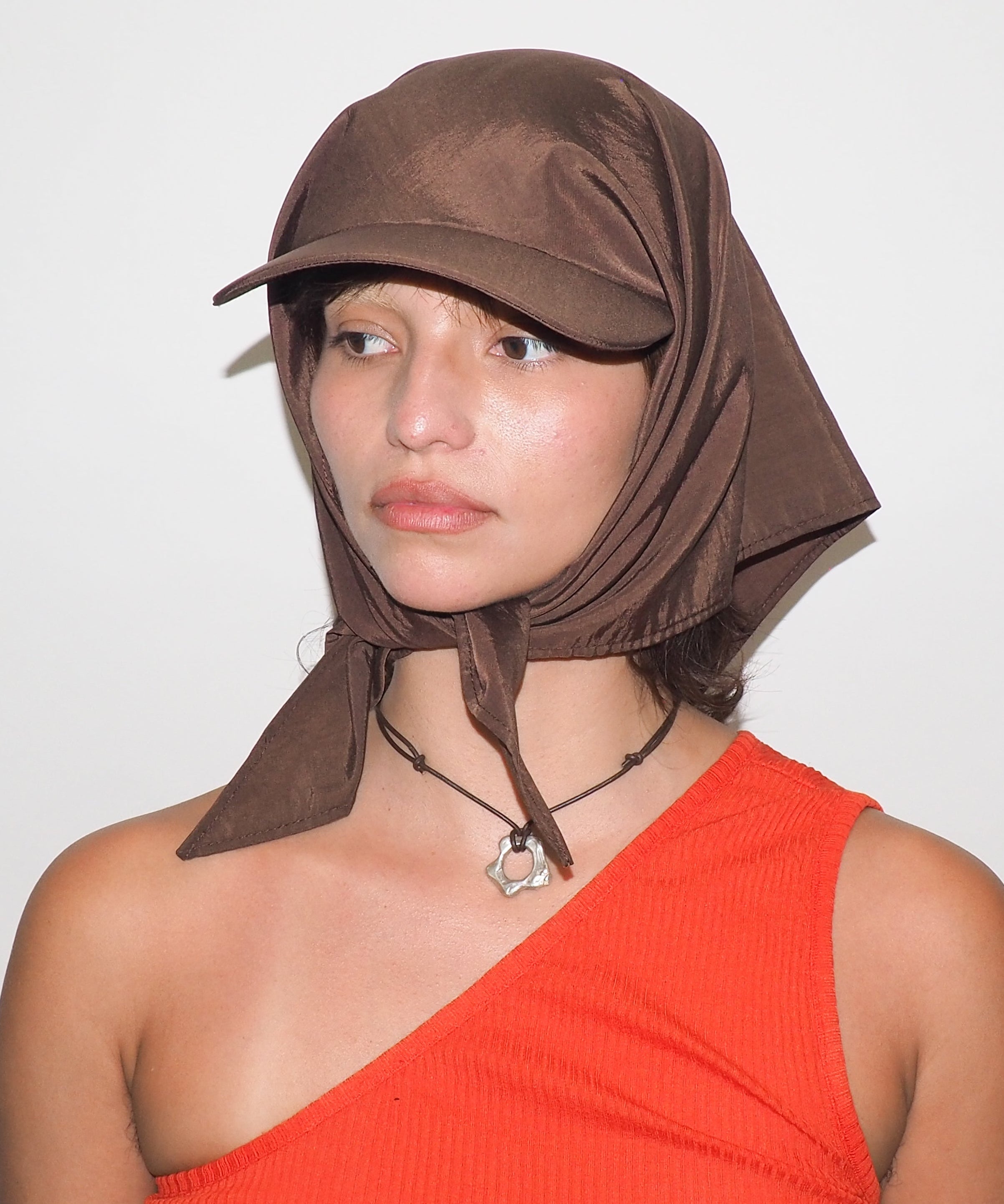 Brim Scarf in Brown - CLYDE