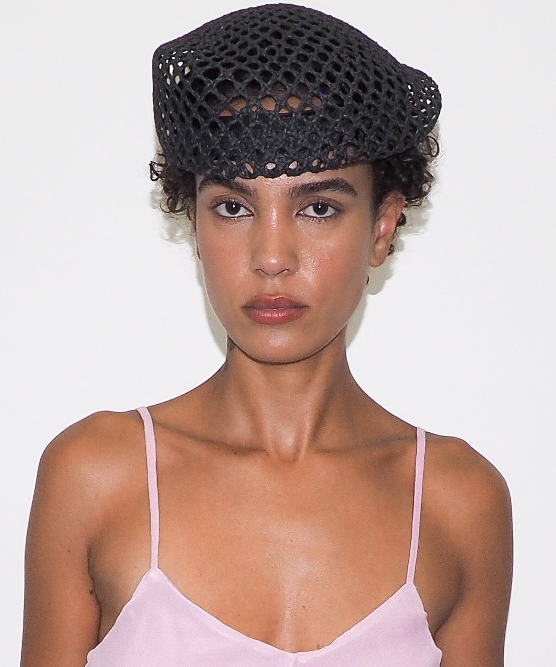 Net Beret in Black - CLYDE