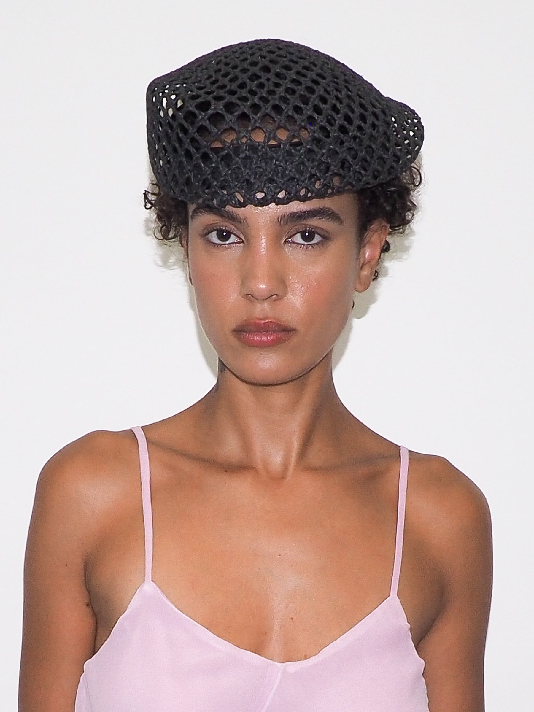 Net Beret in Black - CLYDE