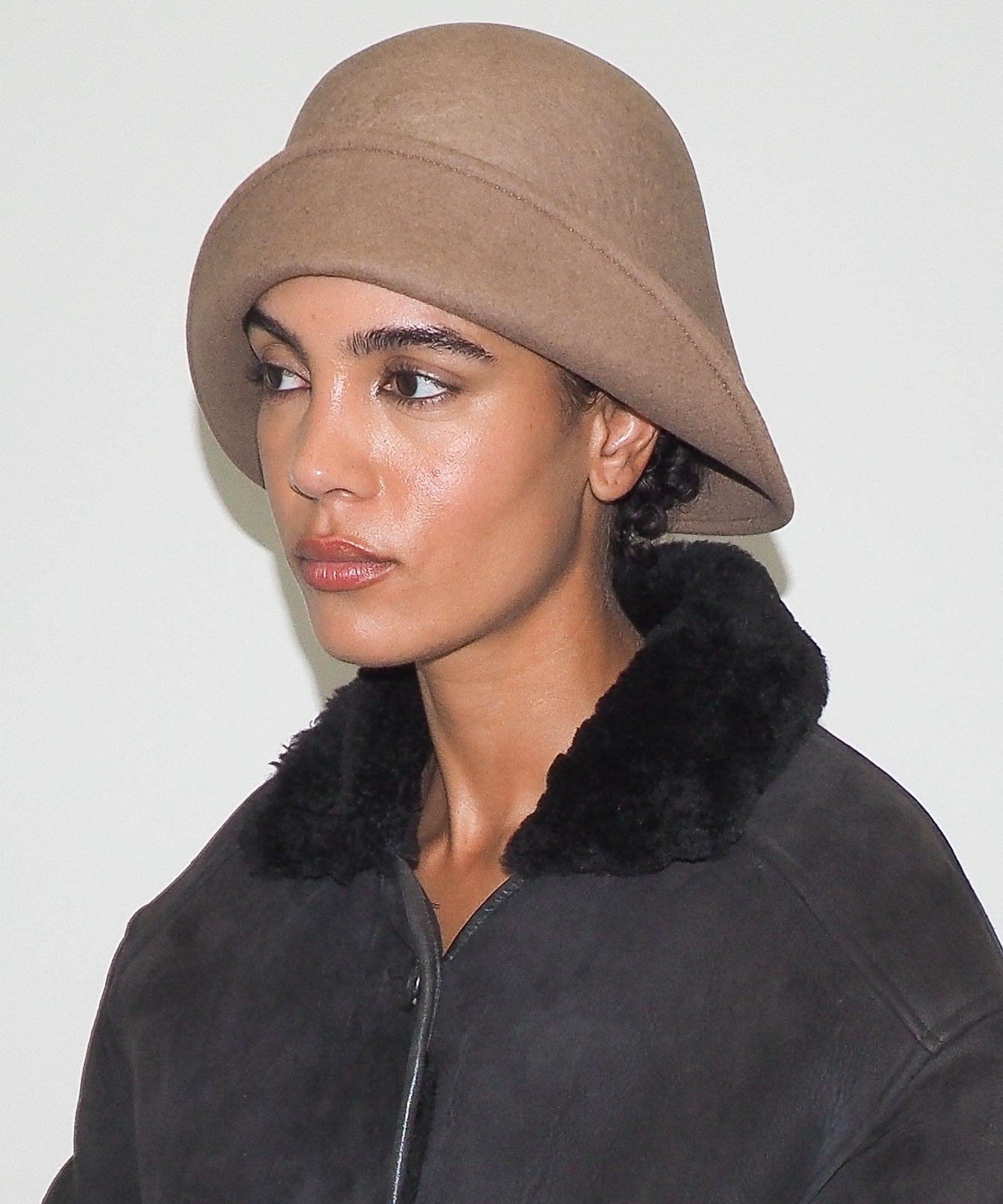 Crown Hat in Taupe Wool - CLYDE