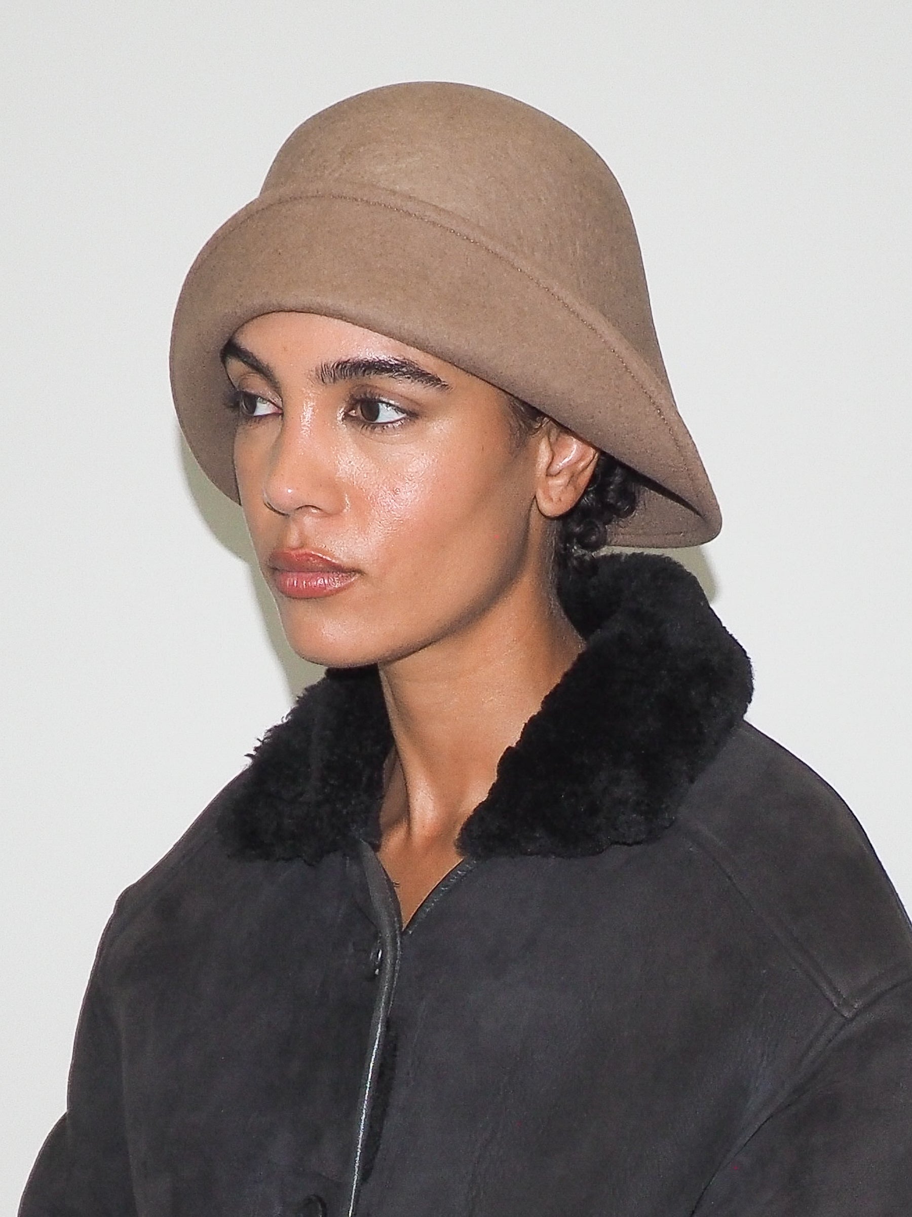 Crown Hat in Taupe Wool - CLYDE