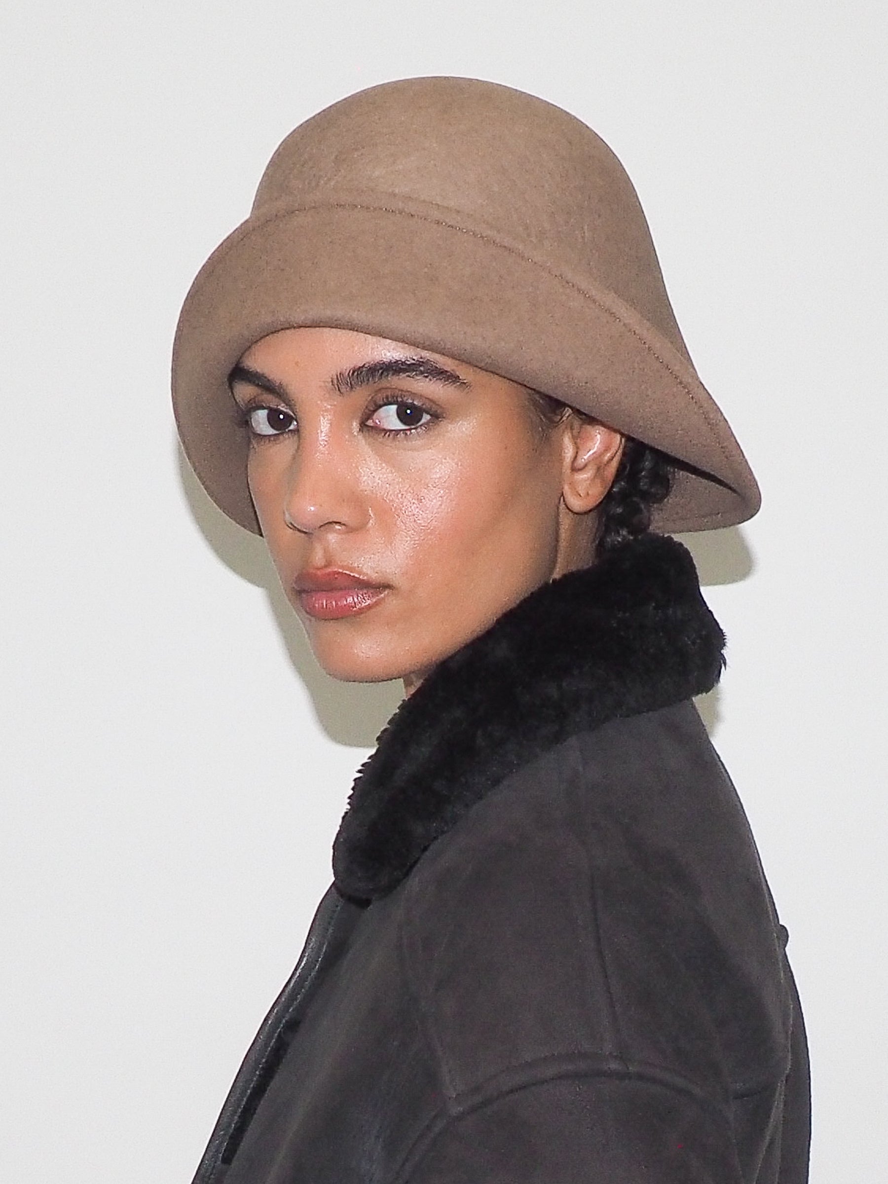 Crown Hat in Taupe Wool - CLYDE