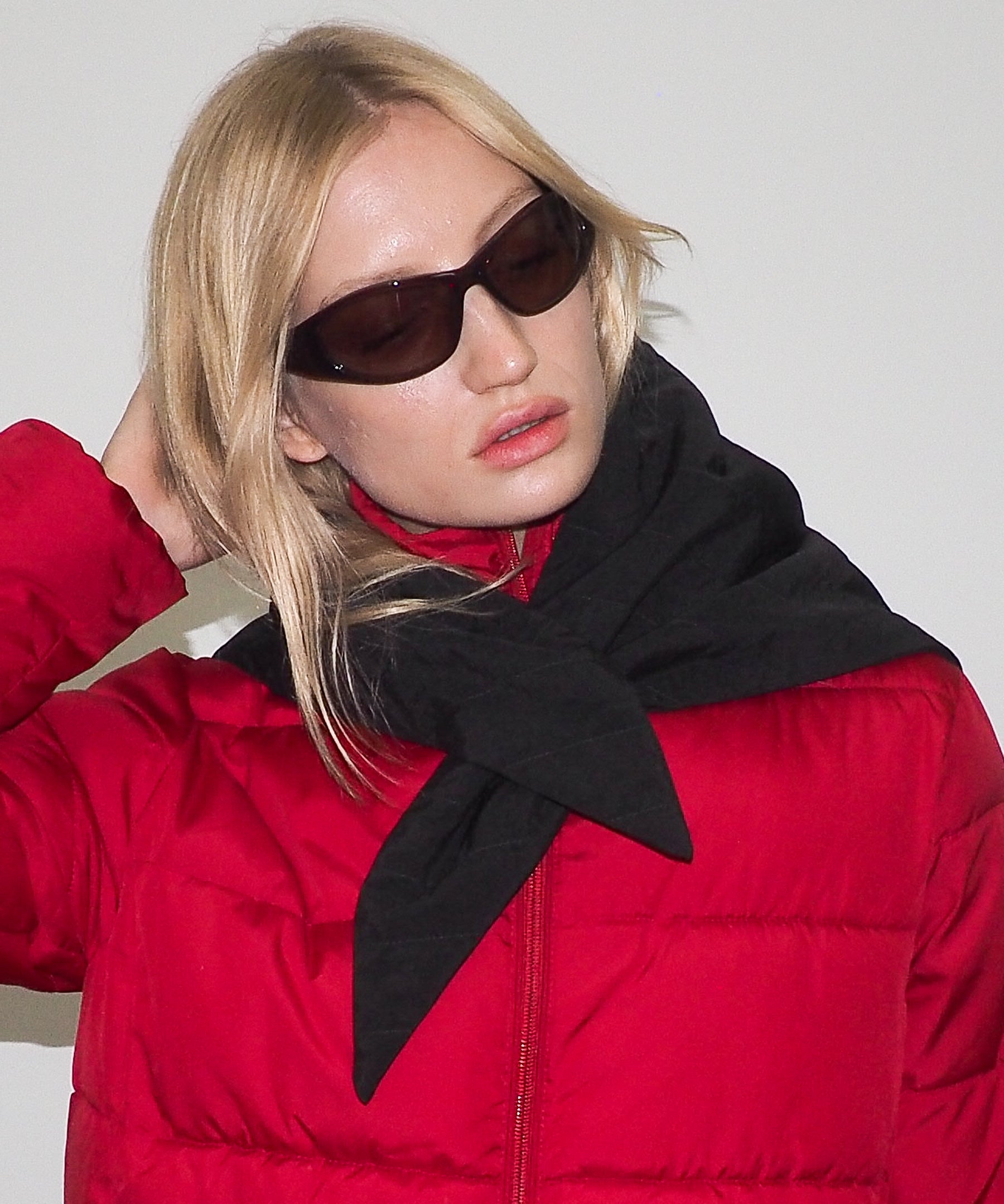 Puff Scarf in Black Flannel & Nylon - CLYDE