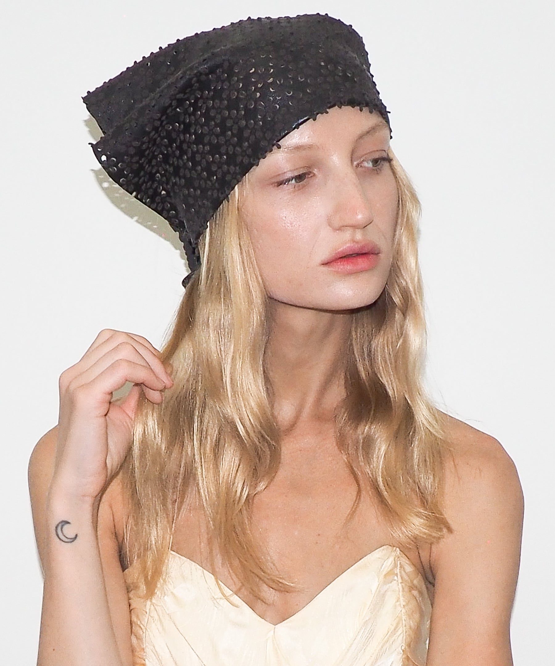 Vita Scarf in Espresso Flowers Lambskin - CLYDE