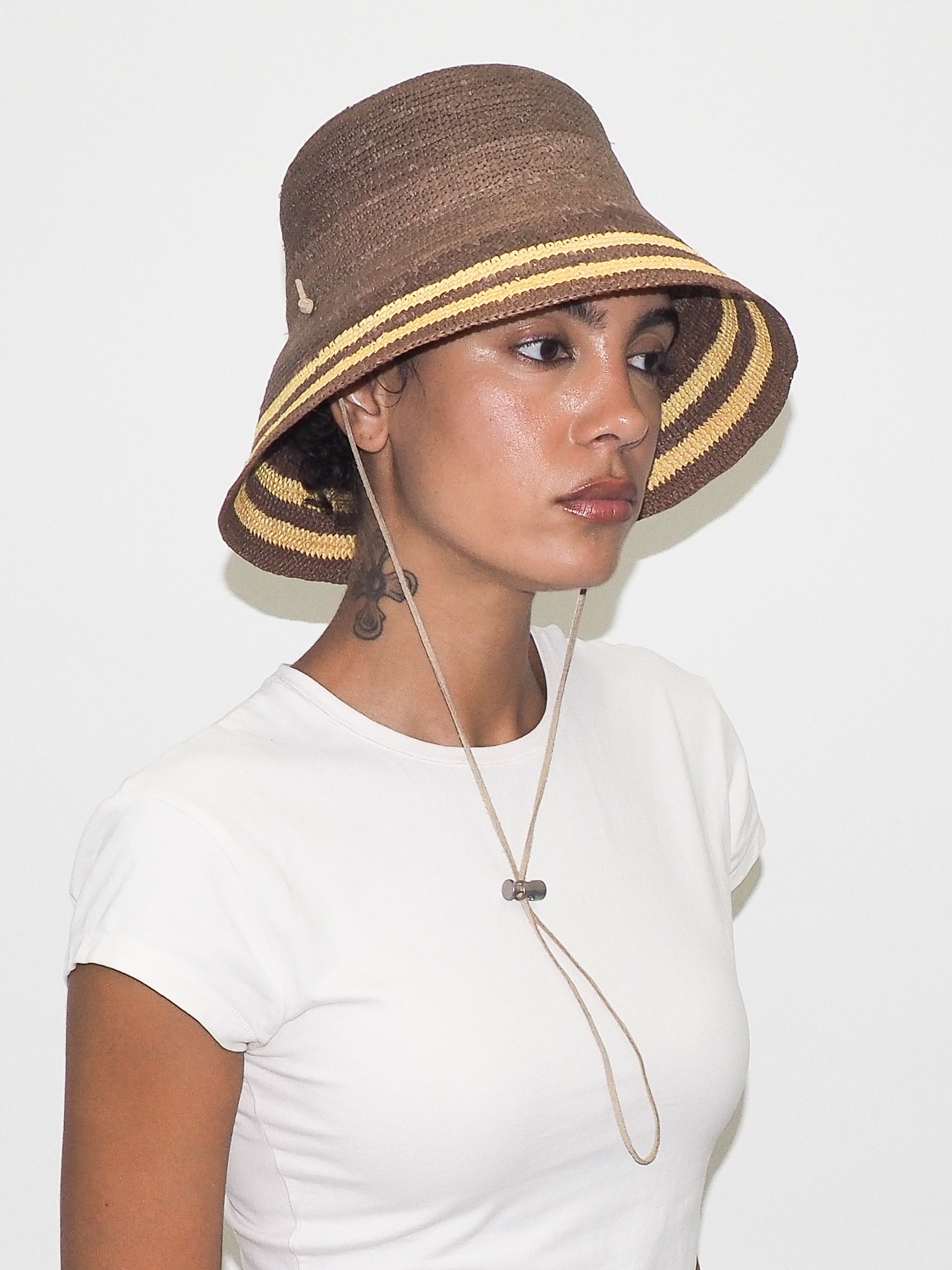 Aries Hat in Khaki w. Yellow Stripes - CLYDE