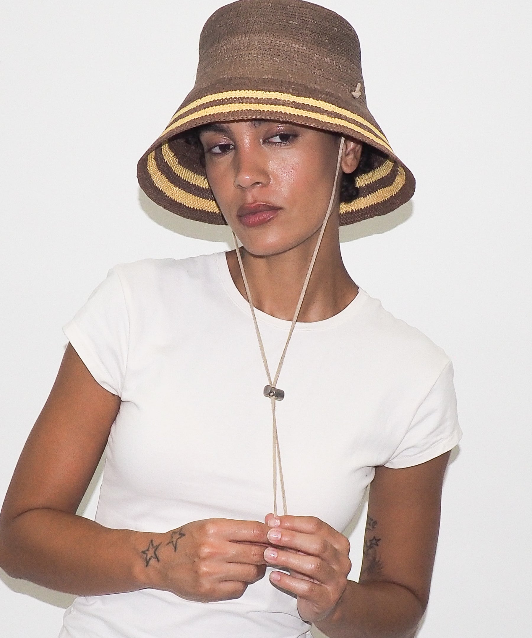 Aries Hat in Khaki w. Yellow Stripes - CLYDE