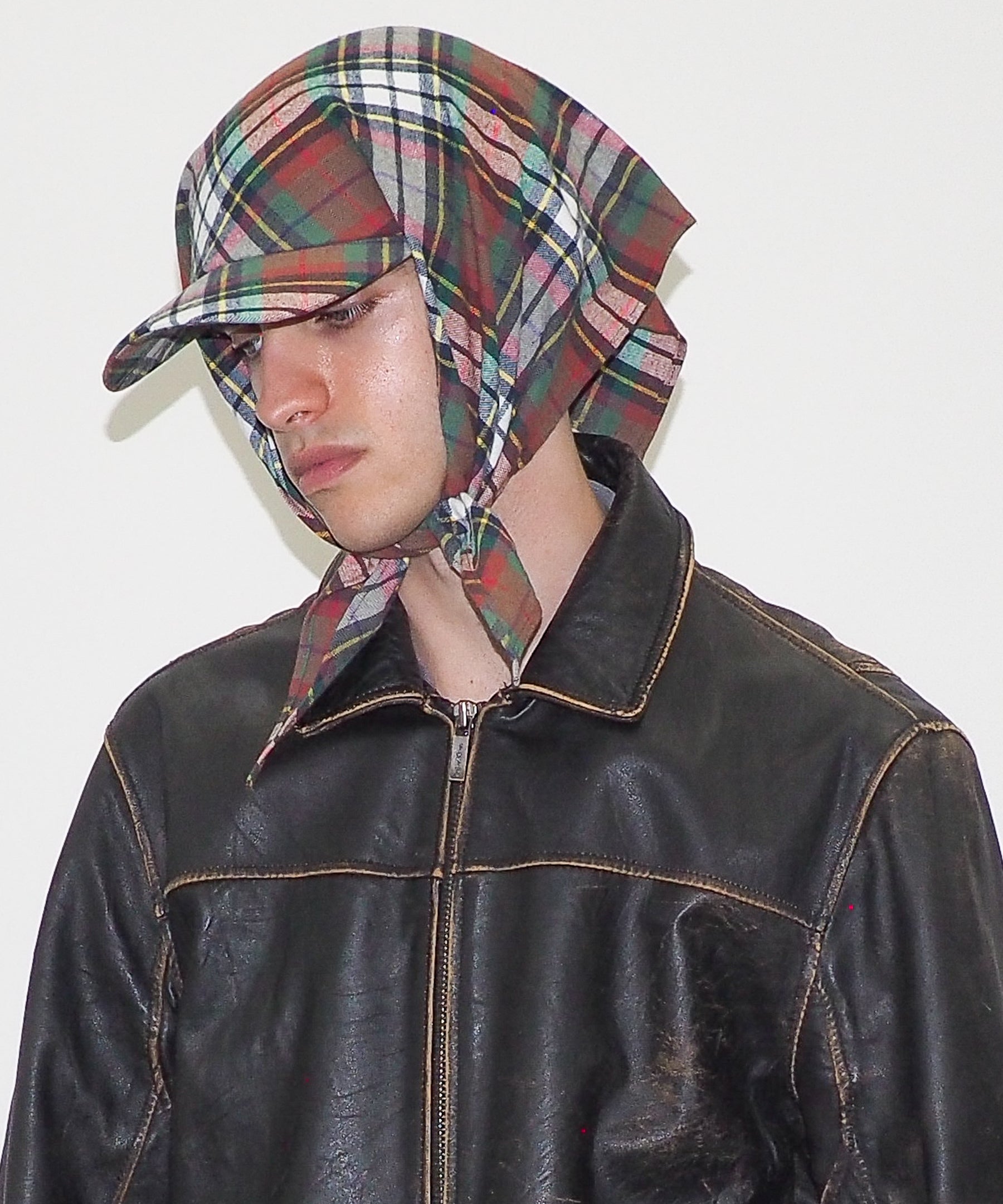 Brim Scarf in Trad Plaid Flannel - CLYDE
