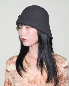 Crown Hat in Deep Grey - CLYDE