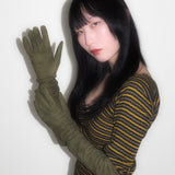 Moonlight Gloves in Moss Suede Lambskin - CLYDE