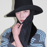 Gambler Hat in Black Wool w. Pinstripe Scarf - CLYDE