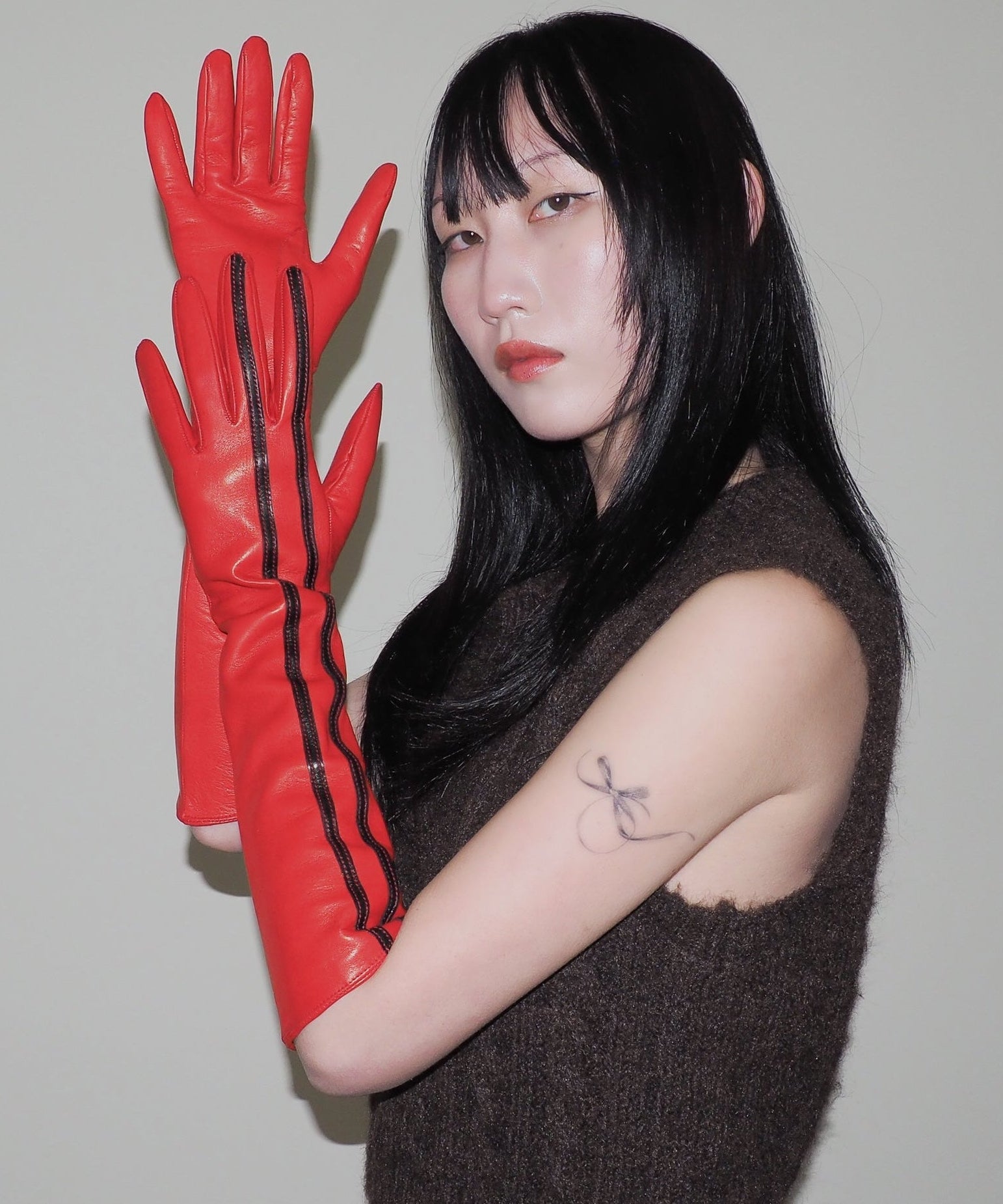 Racing Gloves in Red Nappa Lambskin w. Black Stripes - CLYDE