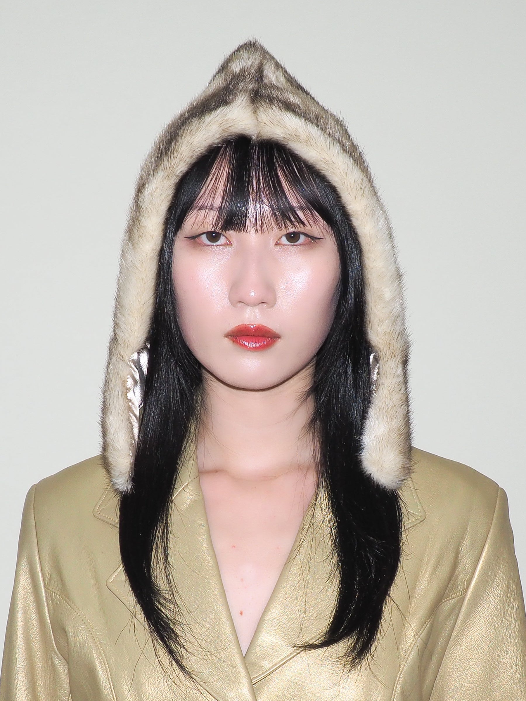 Sno Hood in Cream Faux Chinchilla - CLYDE