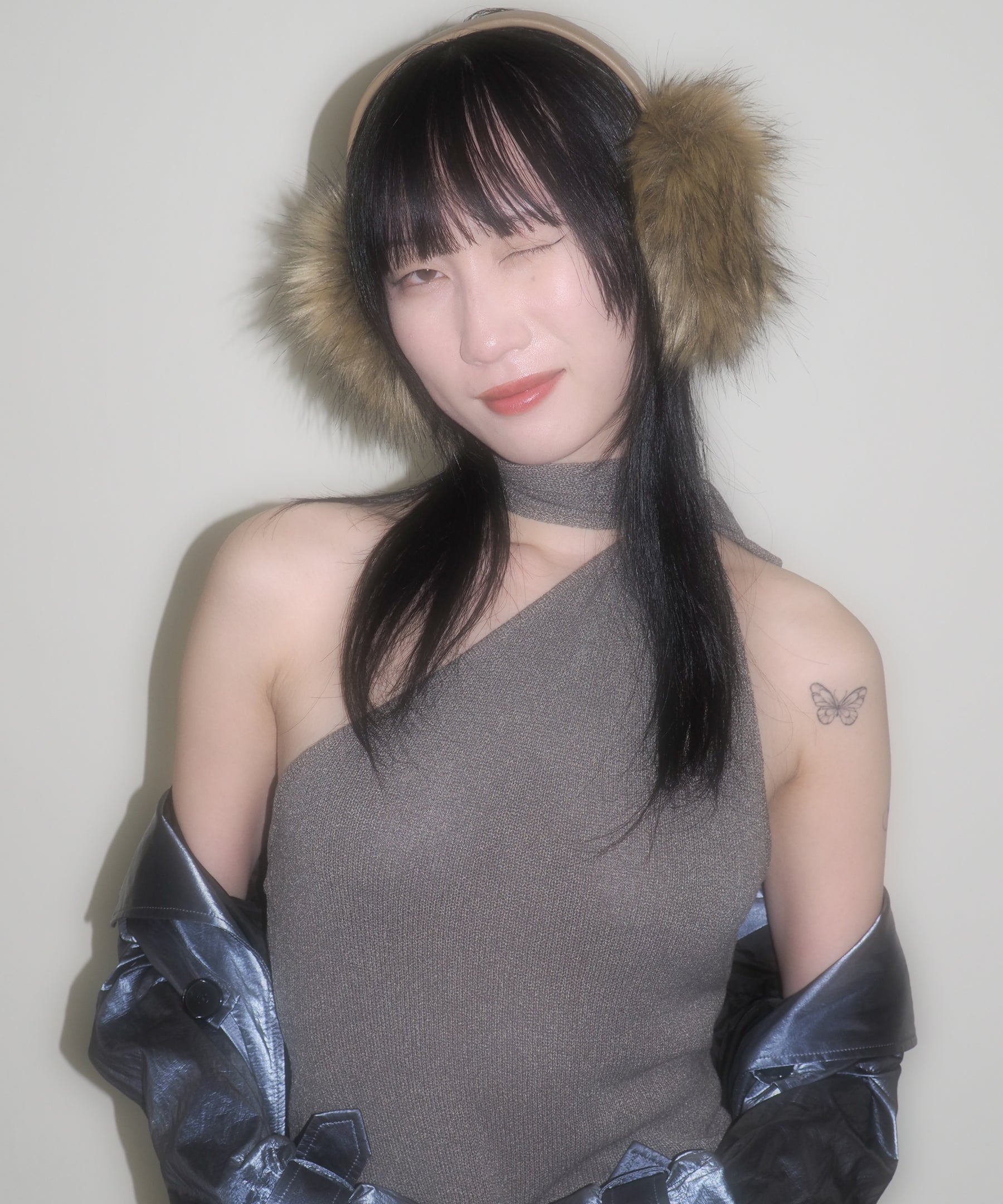 Ear Muffs in Tan Faux Fox - CLYDE