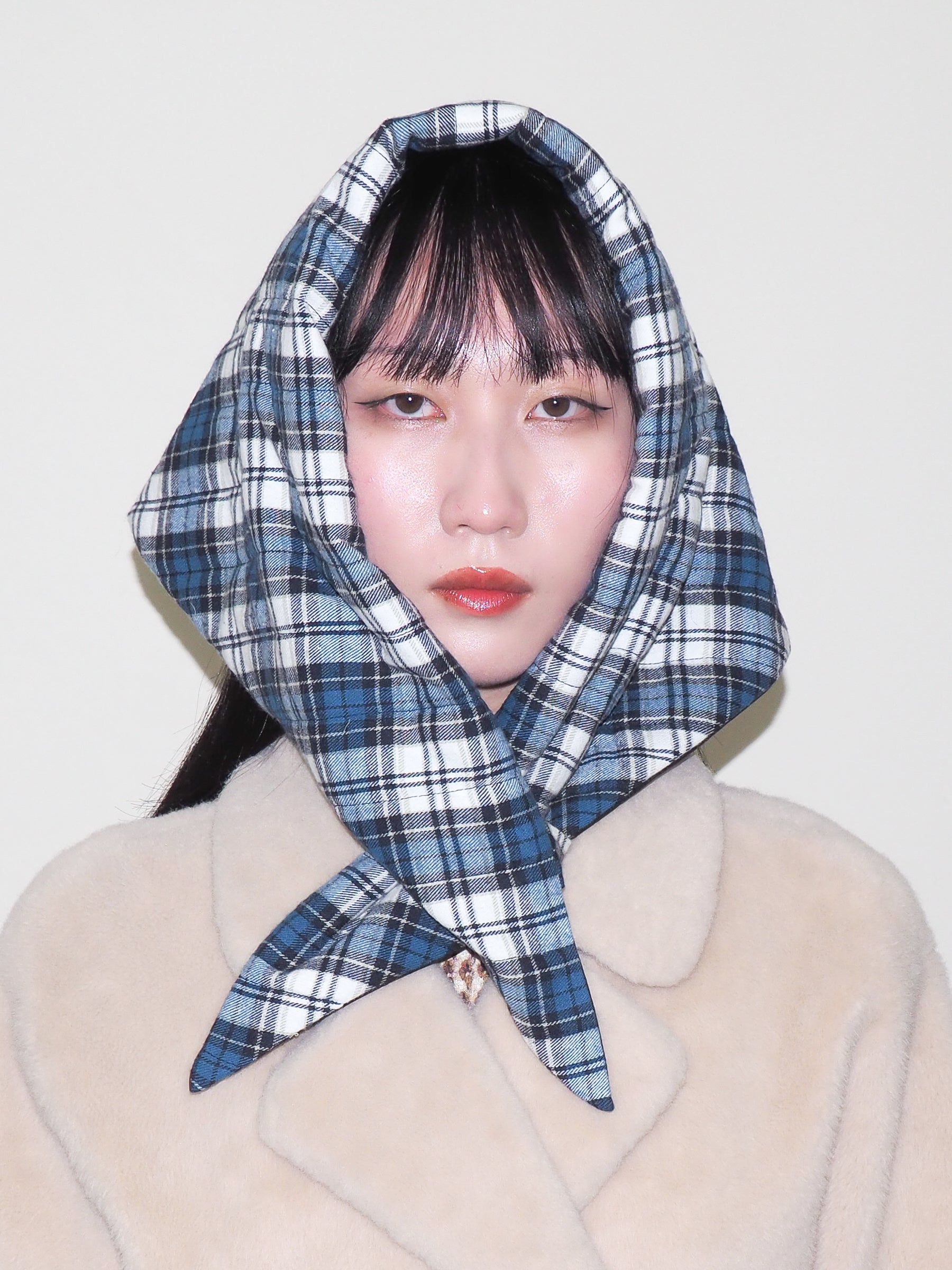 Puff Scarf in Navy & Cream Flannel - CLYDE