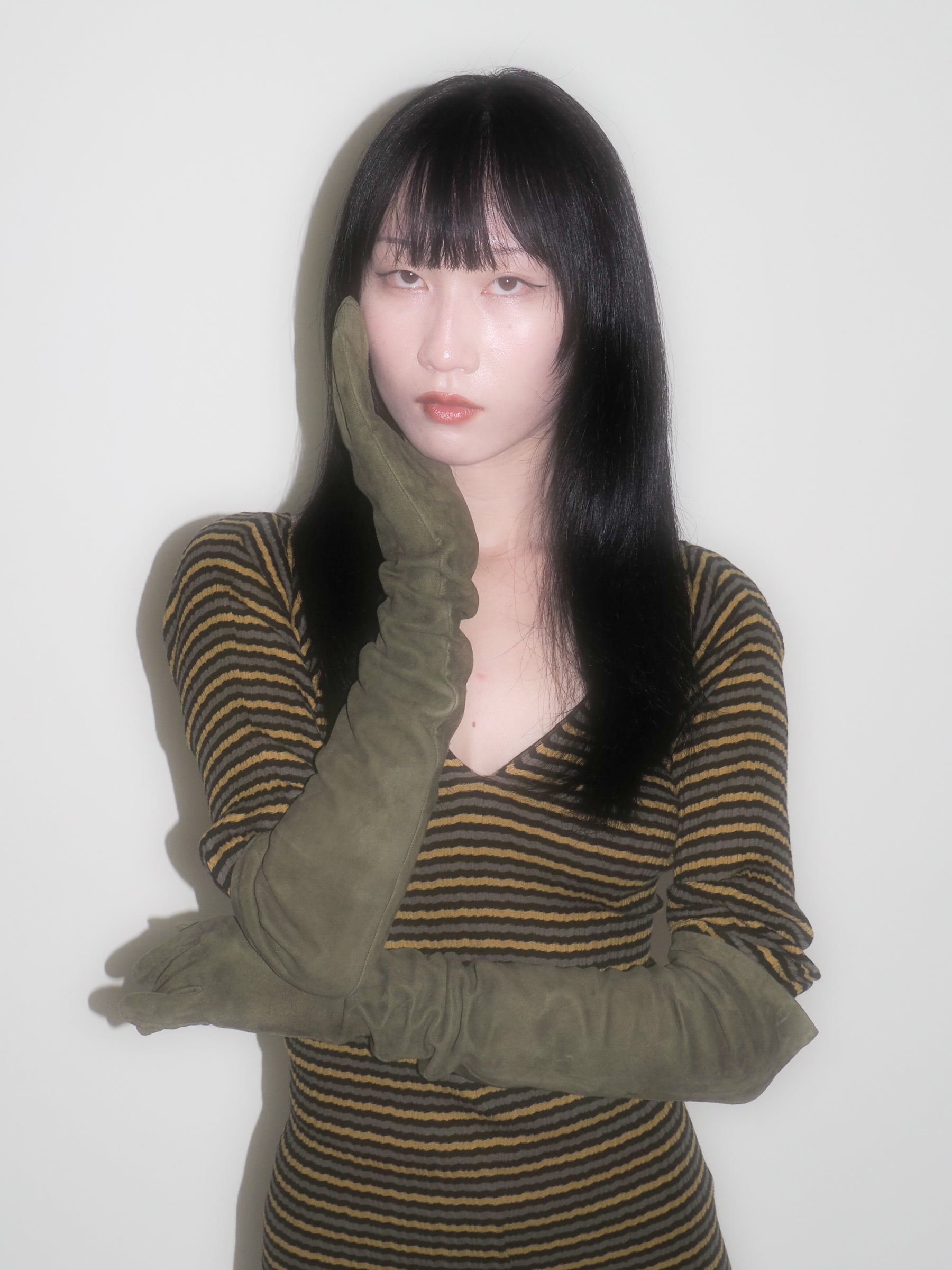 Moonlight Gloves in Moss Suede Lambskin - CLYDE