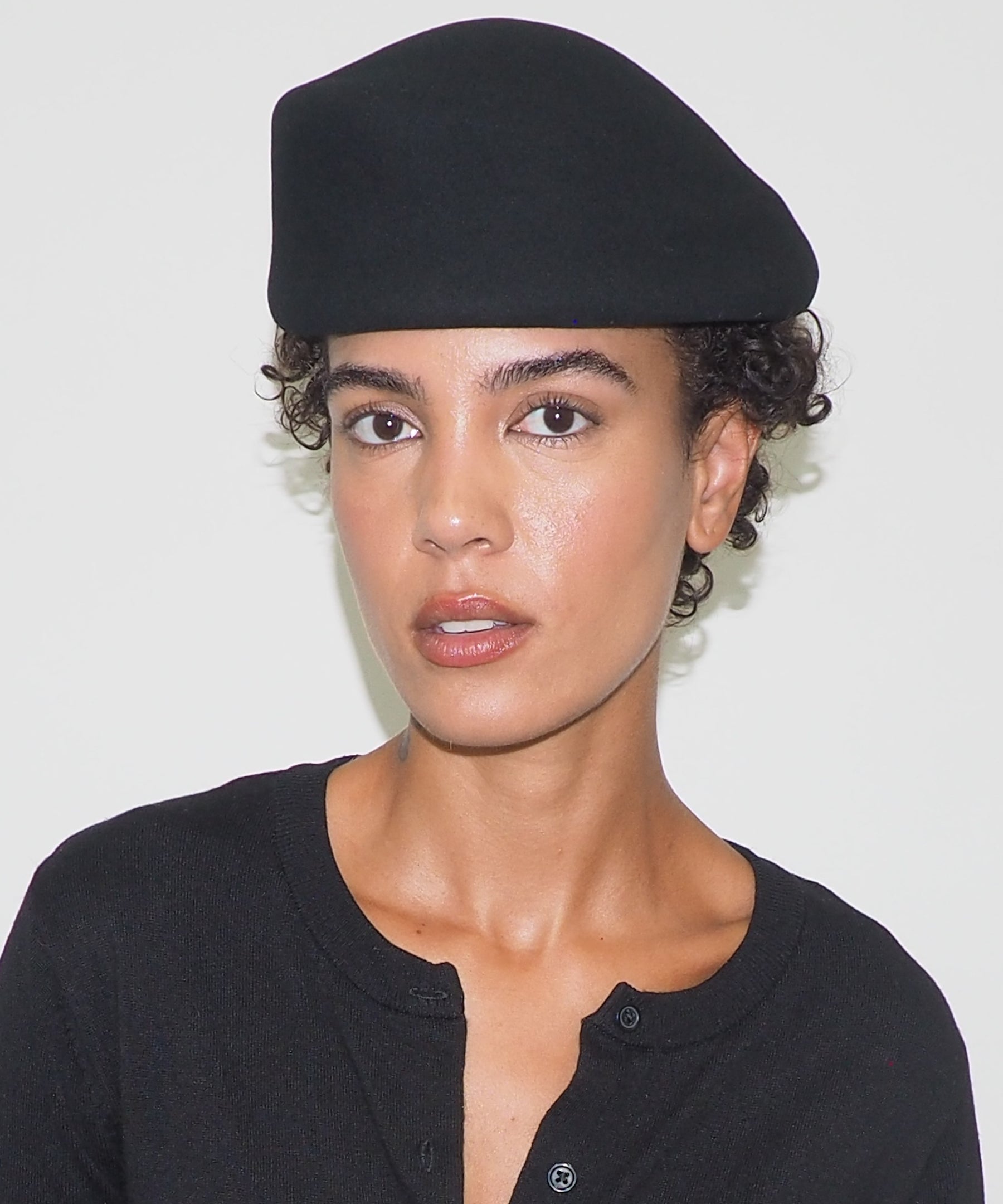 Sazy Beret in Black Wool - CLYDE
