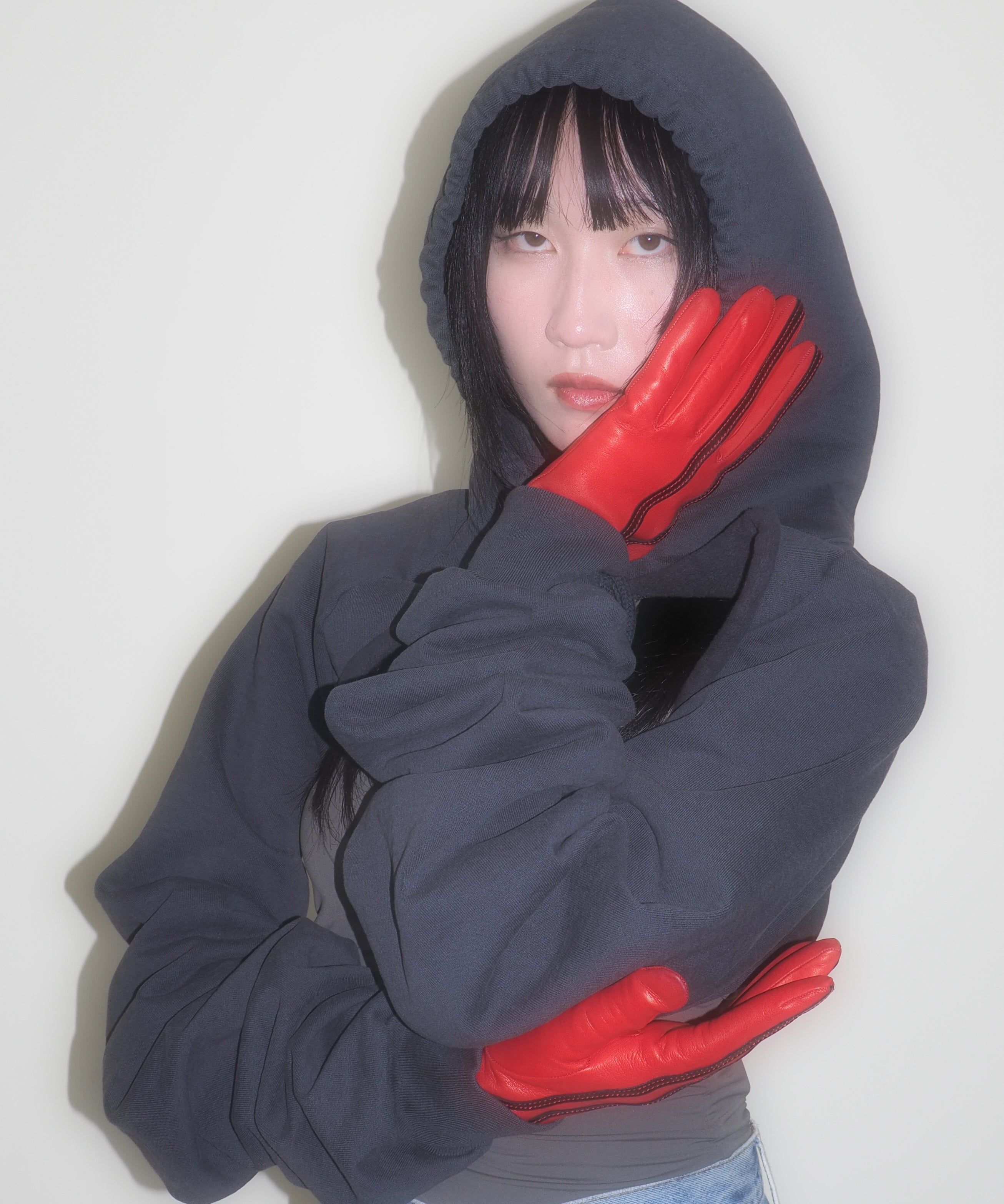 Short Racing Gloves in Racer Red w. Black Stripes - CLYDE