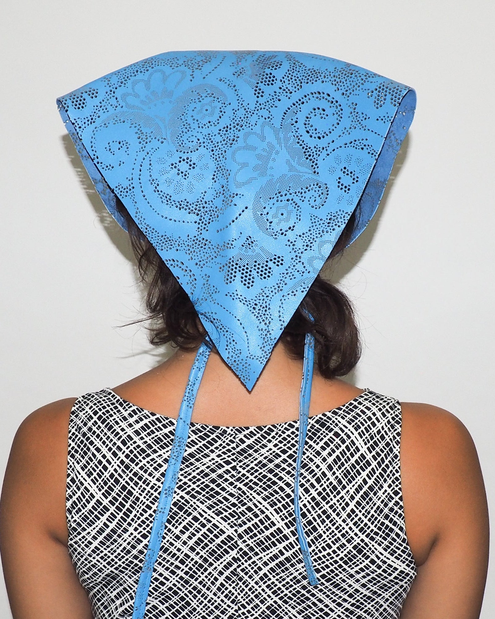 Vita Scarf in Lazer Cut Azure Lambskin - CLYDE