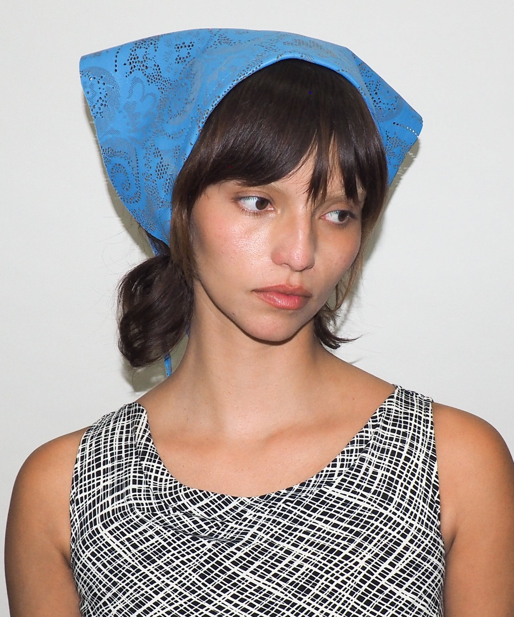 Vita Scarf in Lazer Cut Azure Lambskin - CLYDE