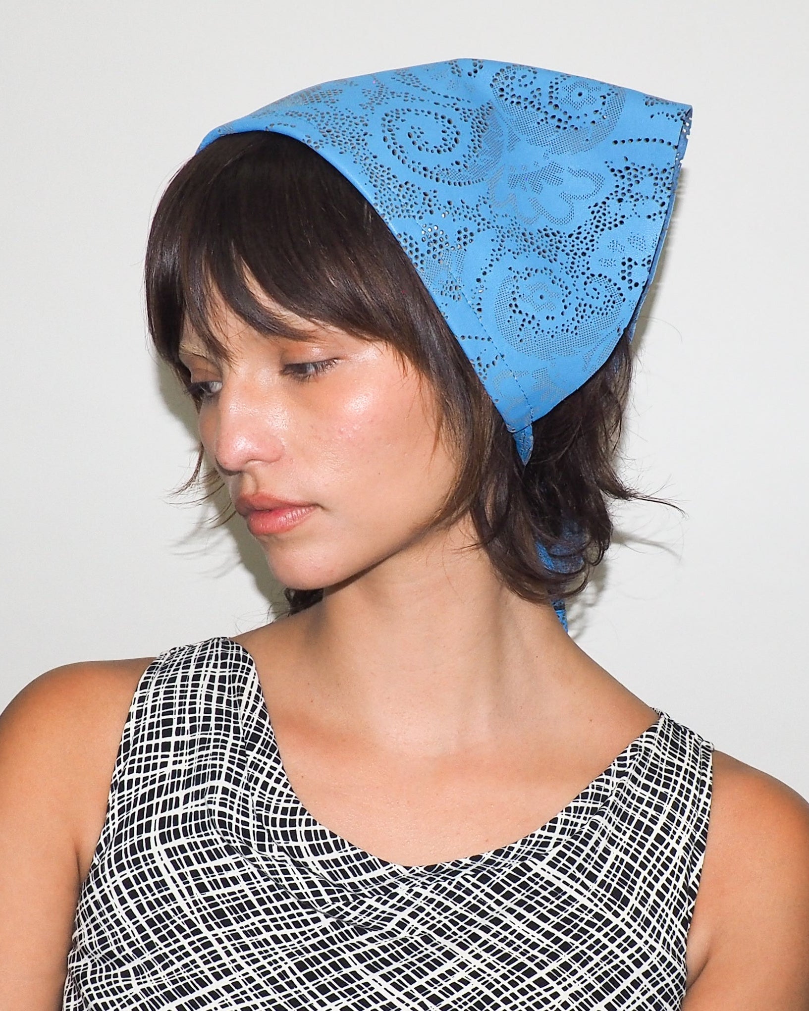 Vita Scarf in Lazer Cut Azure Lambskin - CLYDE