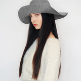 Romance Hat in Wombay Gray