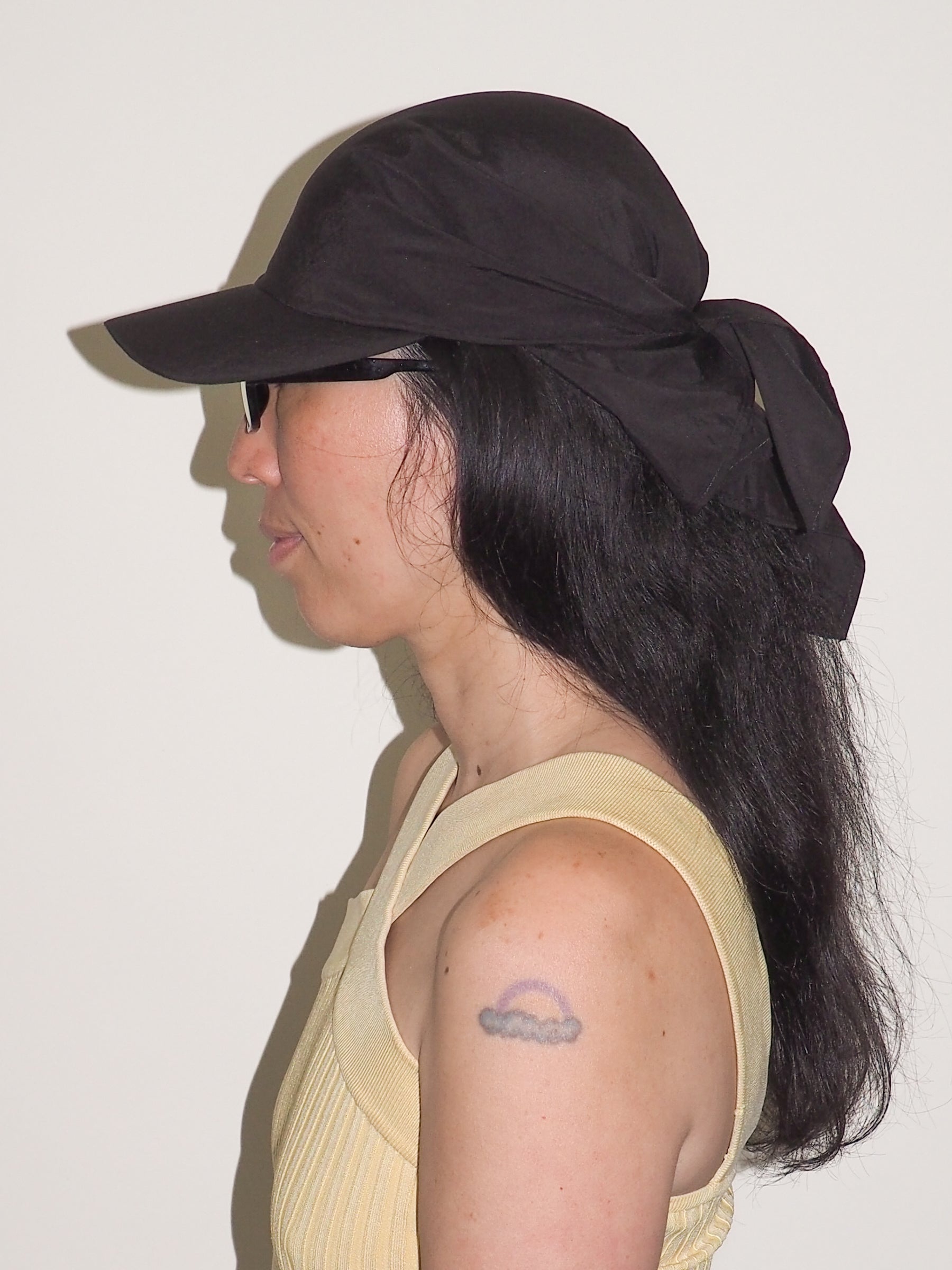 Brim Scarf in Black - CLYDE