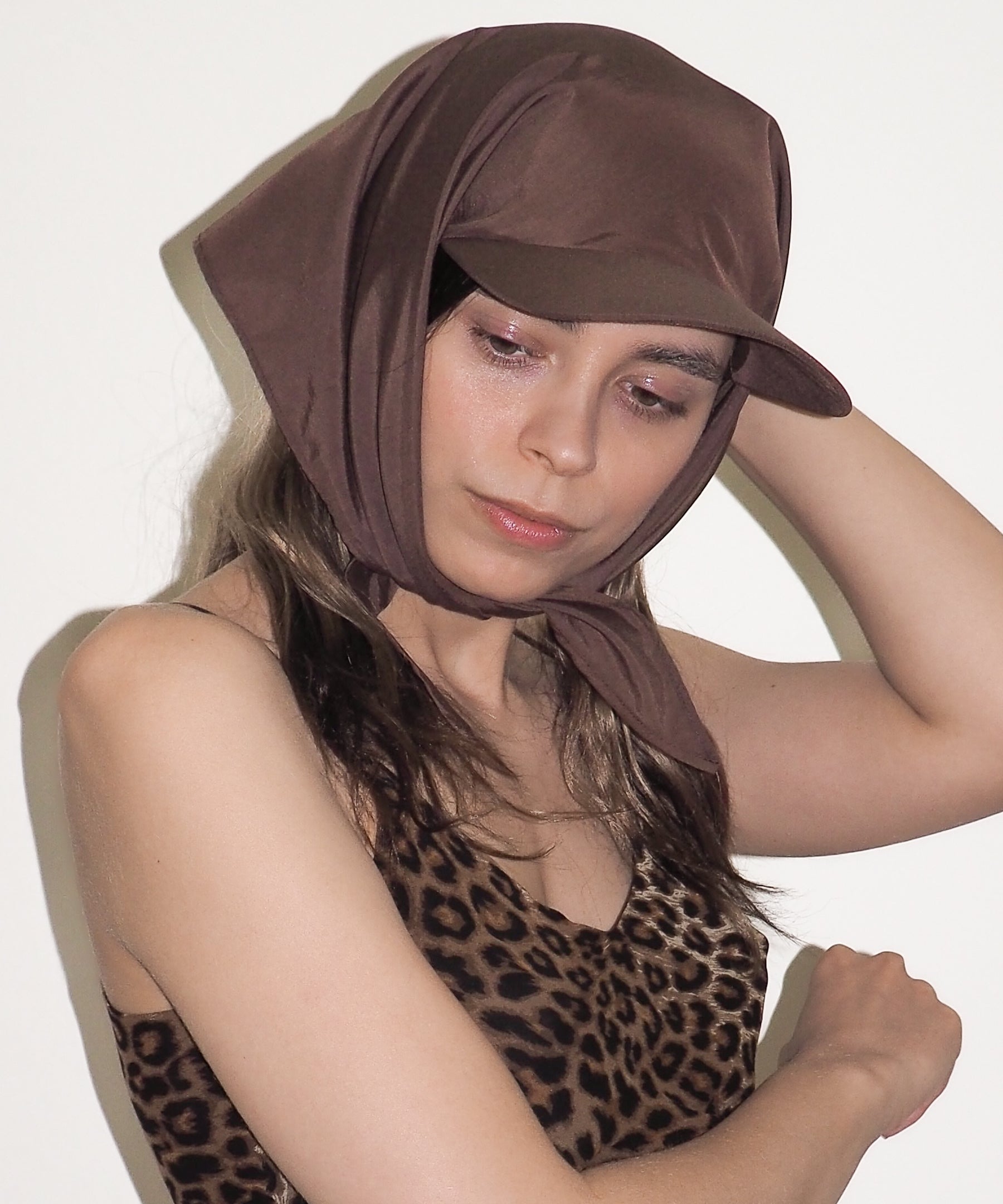 Brim Scarf in Brown - CLYDE