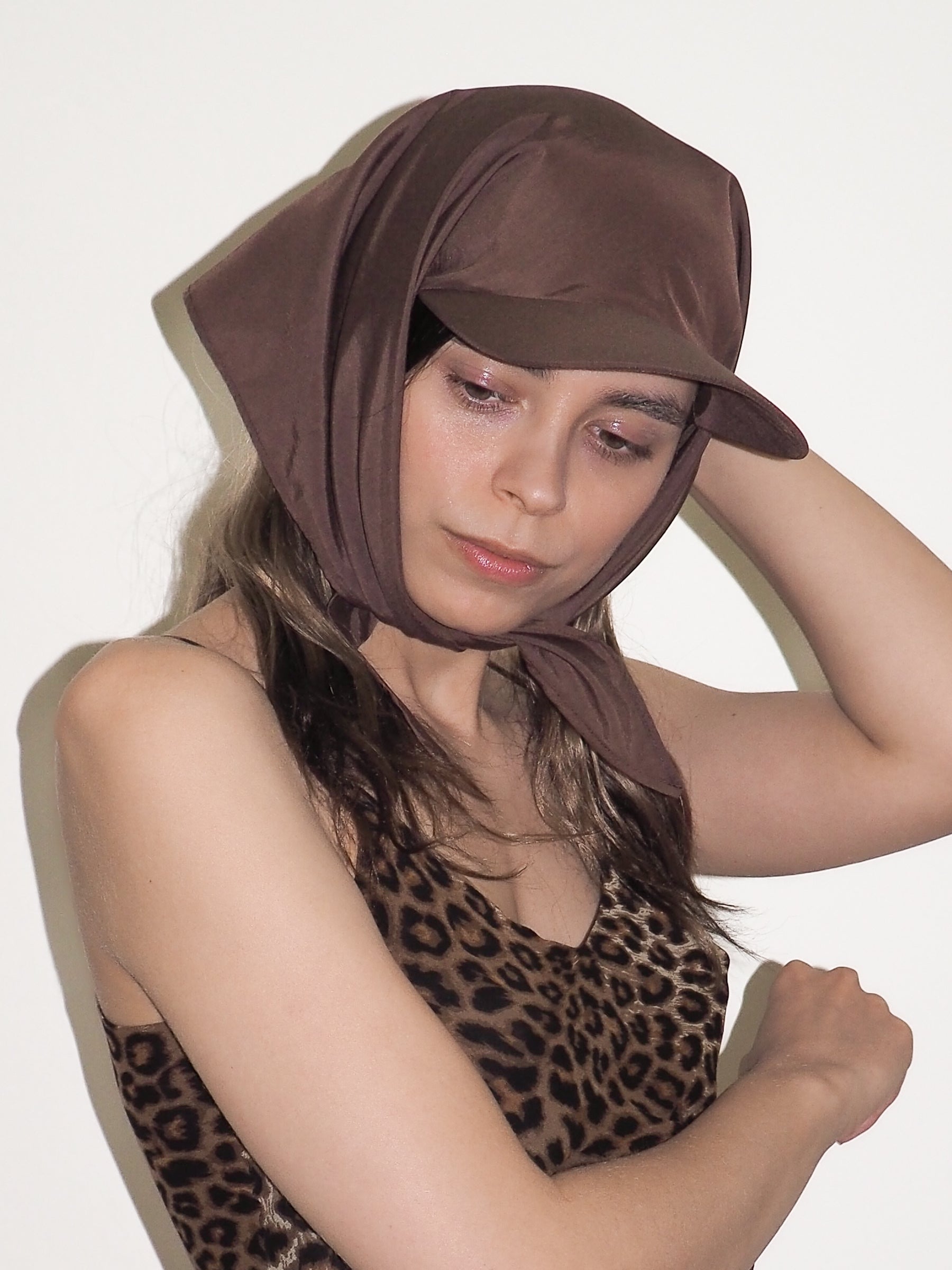 Brim Scarf in Brown - CLYDE