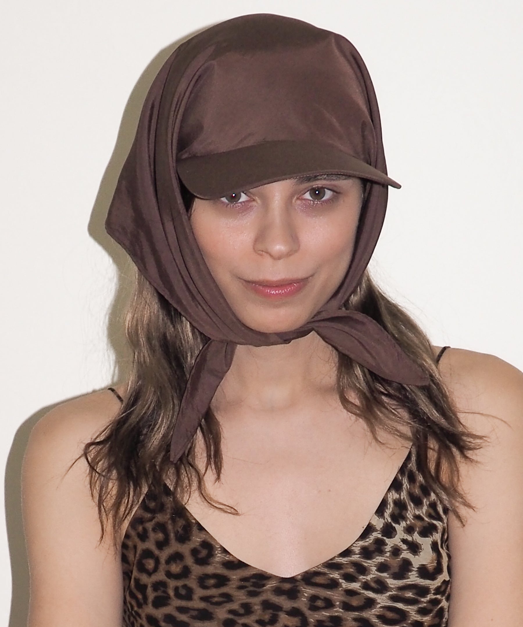 Brim Scarf in Brown - CLYDE
