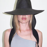 Caro Hat w. Neck Shade in Black Toquilla Straw - CLYDE