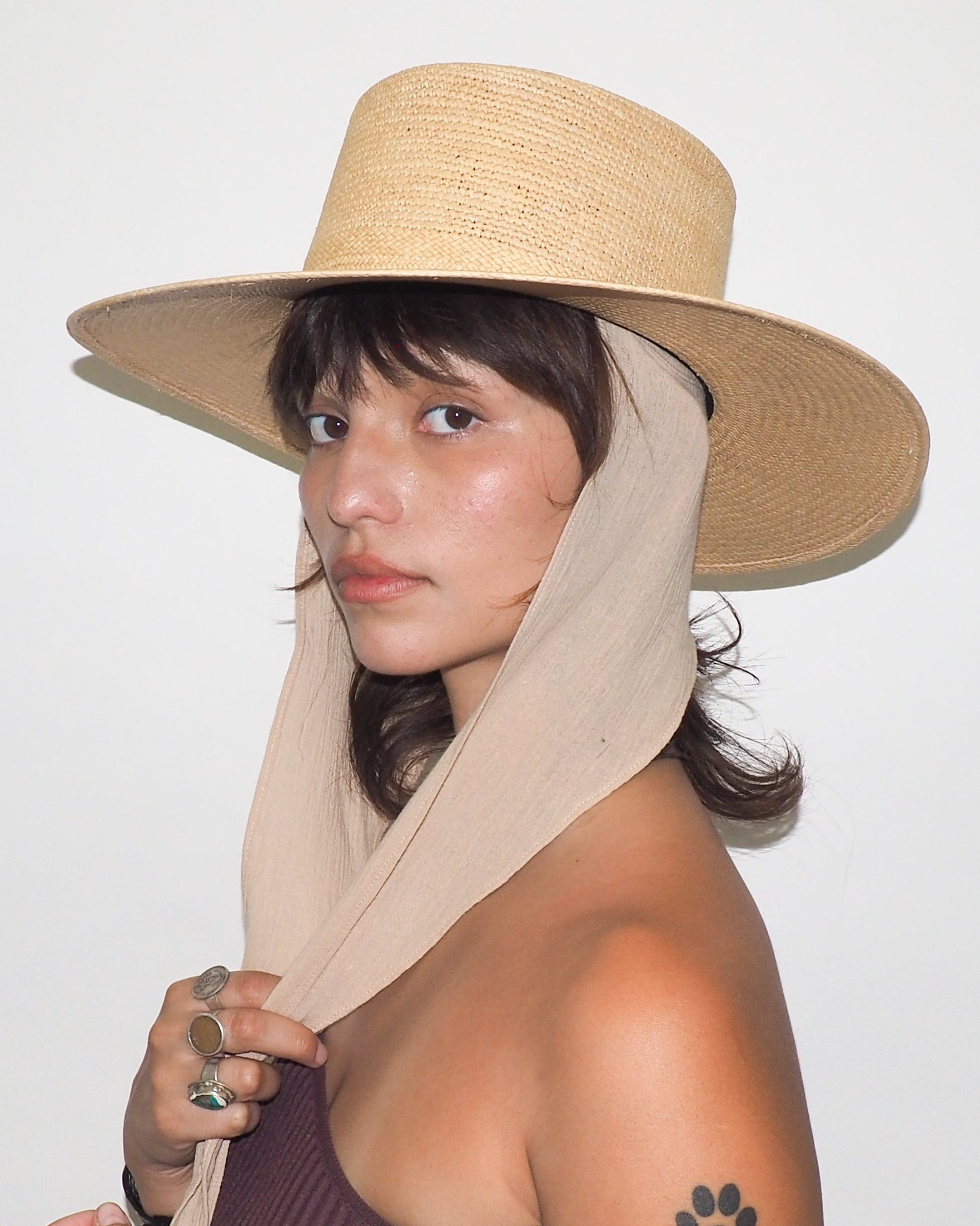 Cielo Hat w. Shade in Tan Toquilla Straw - CLYDE