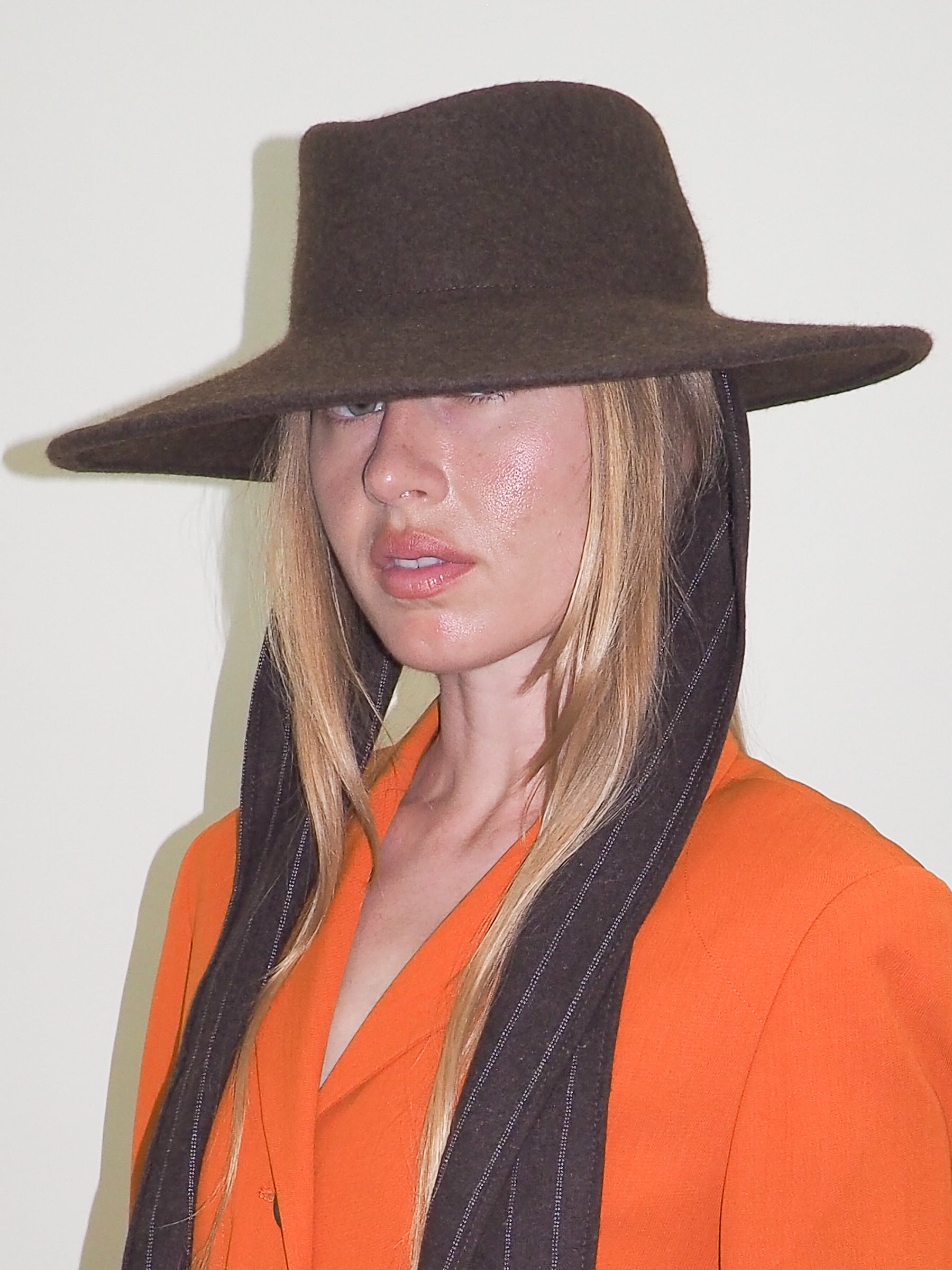 Dai Hat w. Scarves in Brown Melange - CLYDE