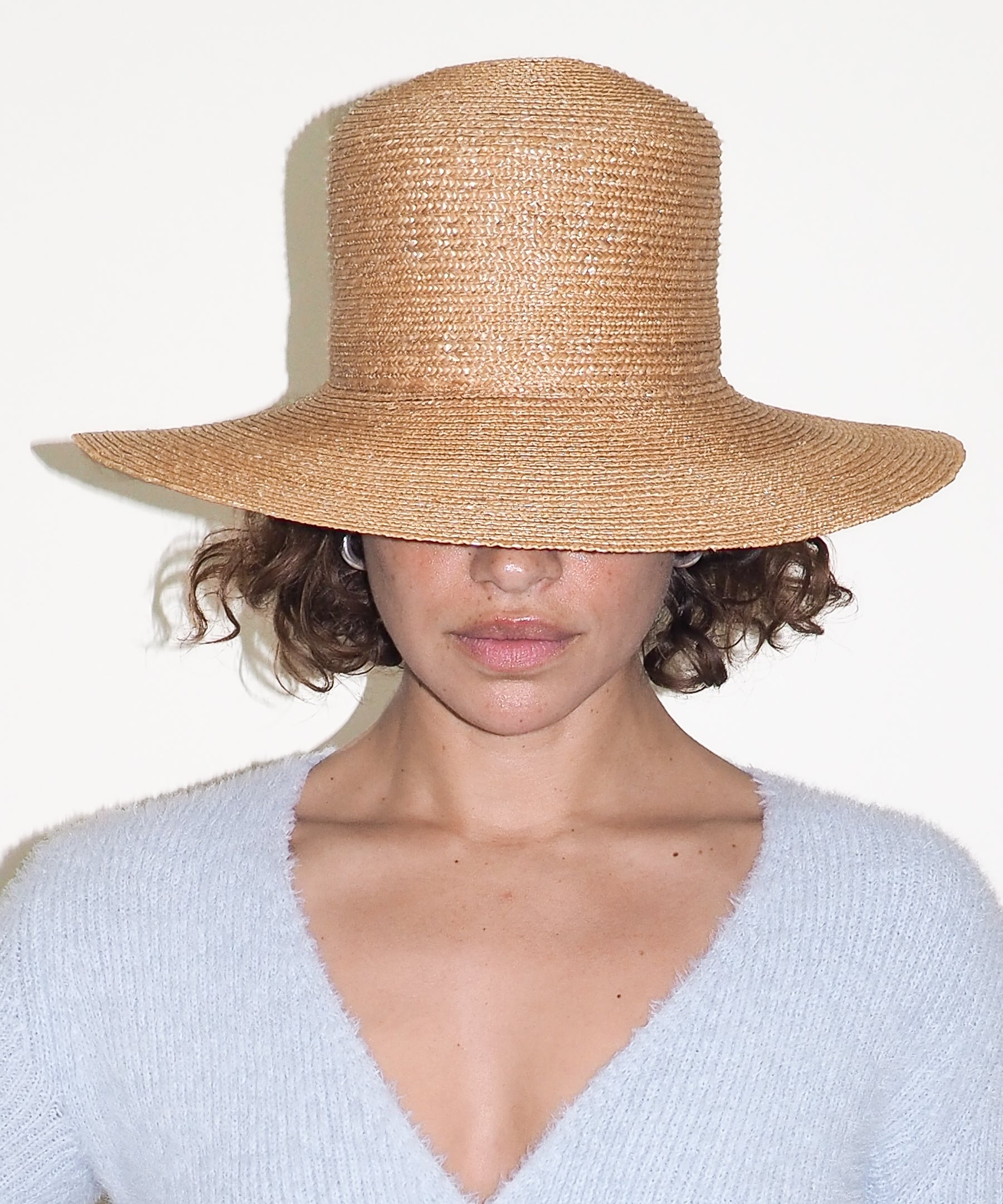 Medium Brim Flat Top Hat in Sand Straw - CLYDE