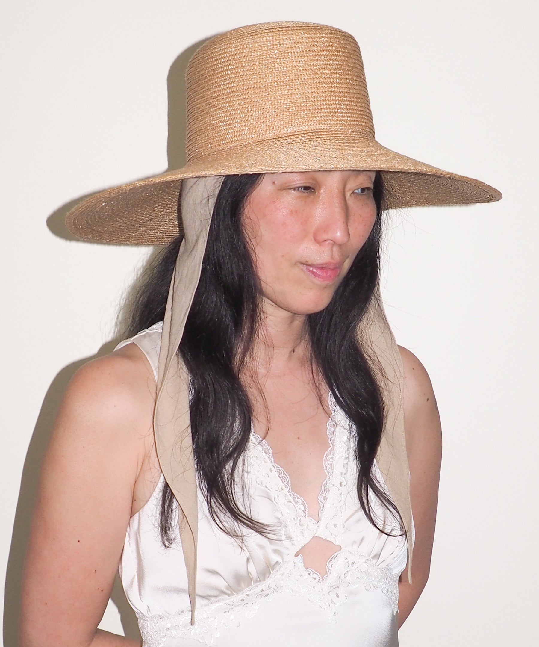 Wide Brim Flat Top Hat in Sand Straw w. Neck Shade - CLYDE