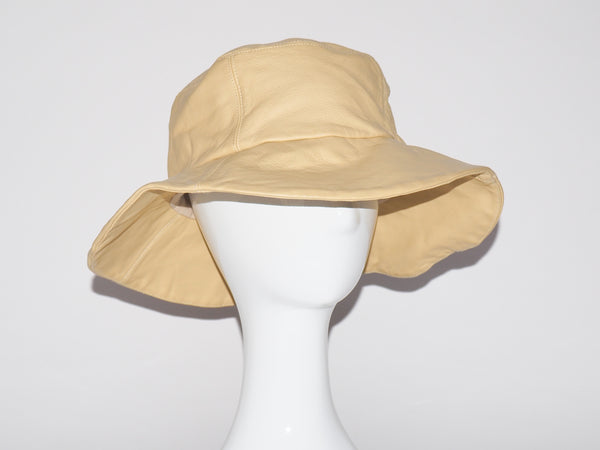 Lambskin Ebi Bucket Hat Butter Yellow - CLYDE