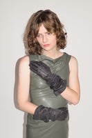 Gauntlet Gloves in Distressed Charcoal Lambskin - CLYDE