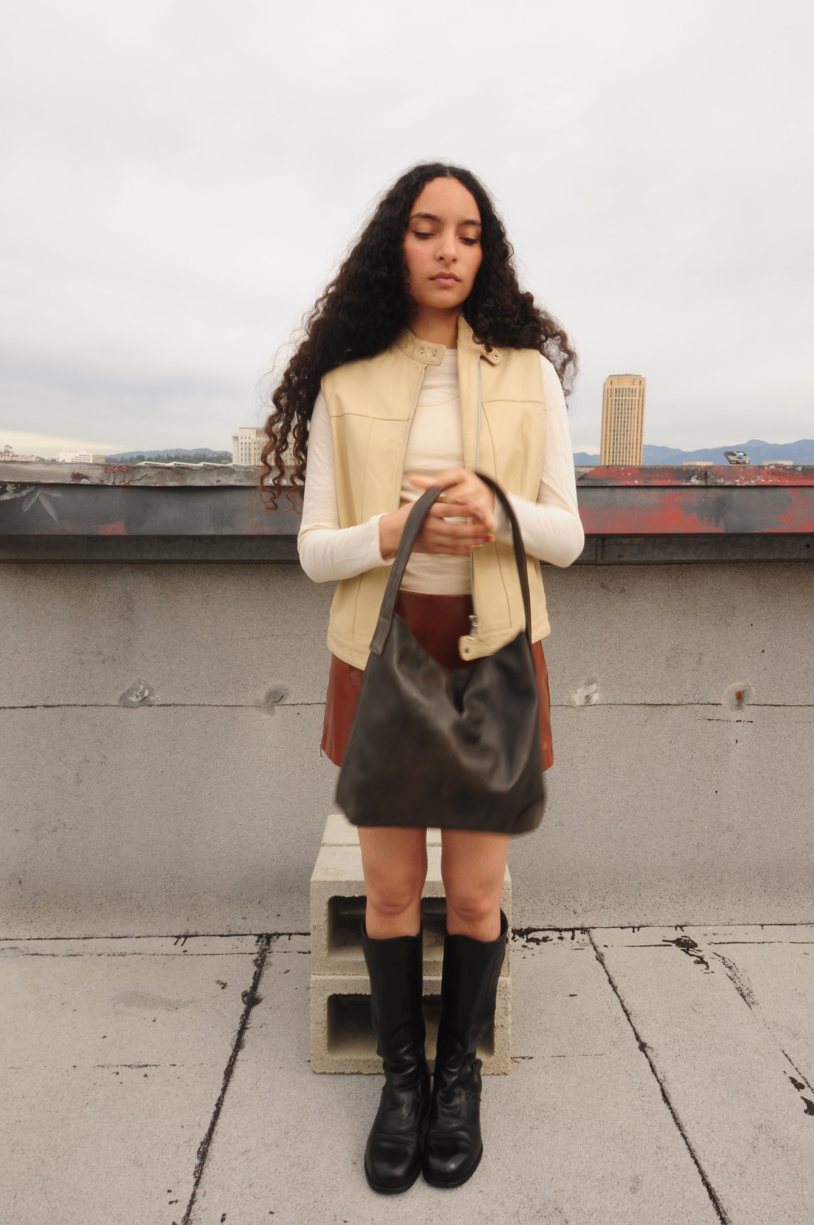 Kessel Bag in Castor Lamb Leather - CLYDE