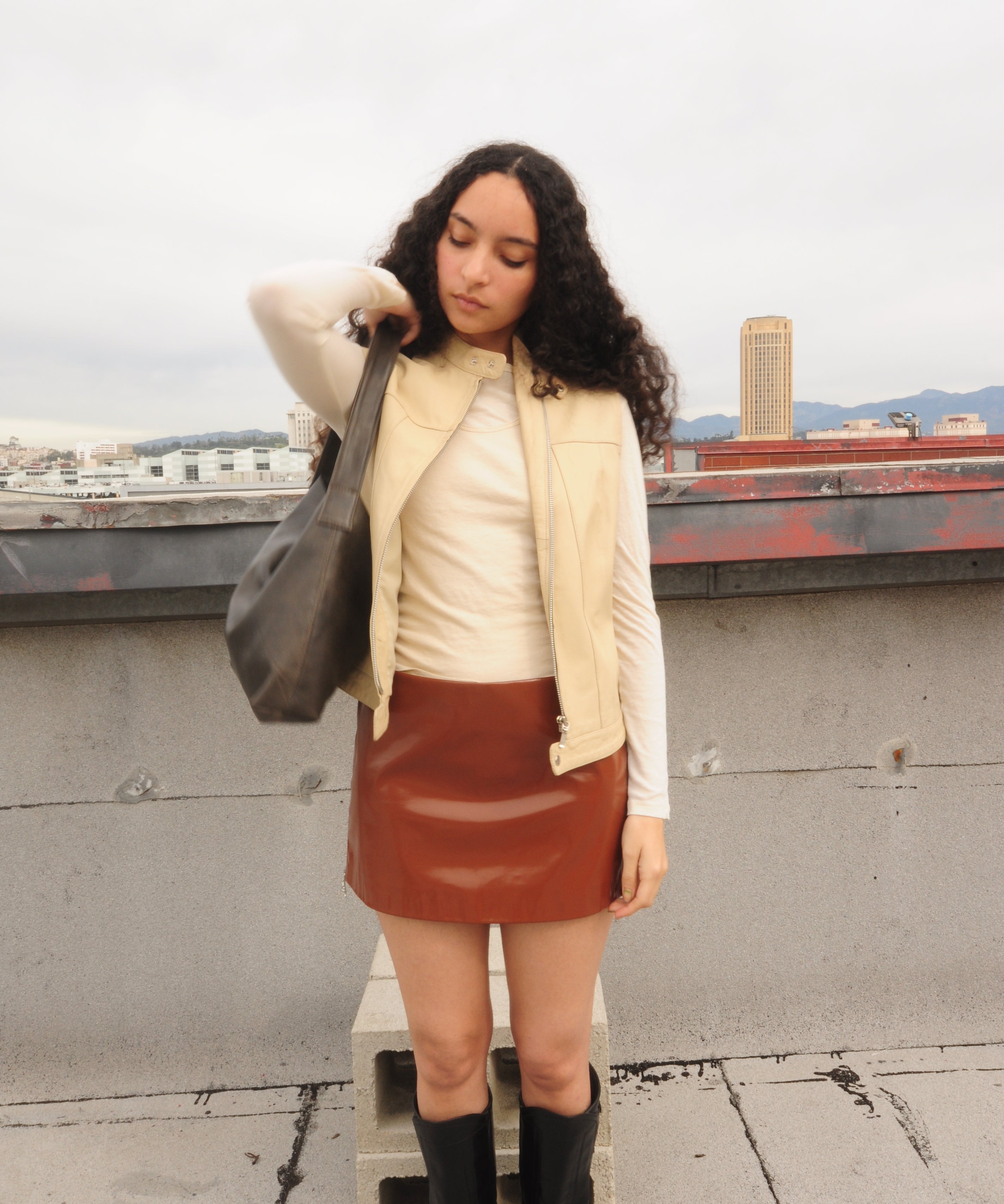 Kessel Bag in Castor Lamb Leather - CLYDE