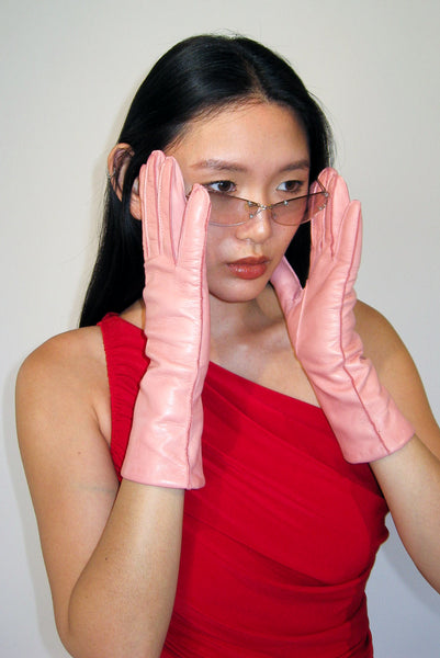 Raw Seam Classic Gloves in Rose - CLYDE