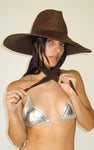 Caro Hat w. Neck Shade in Earth Brown - CLYDE