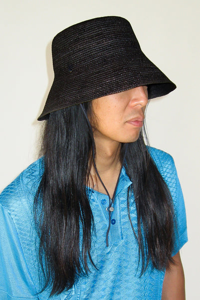 Aries Hat in Black - CLYDE