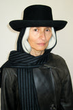 Gambler Hat in Black Wool w. Tweed Neck Scarf - CLYDE