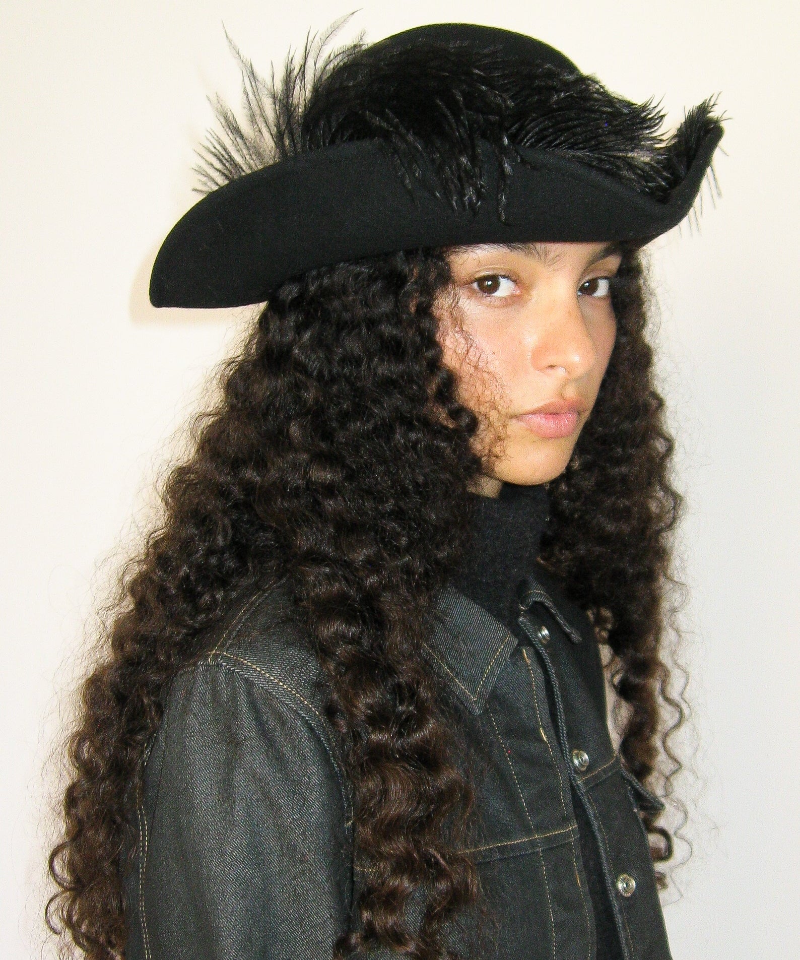 Plumed Tricorn Hat in Black Wool - CLYDE