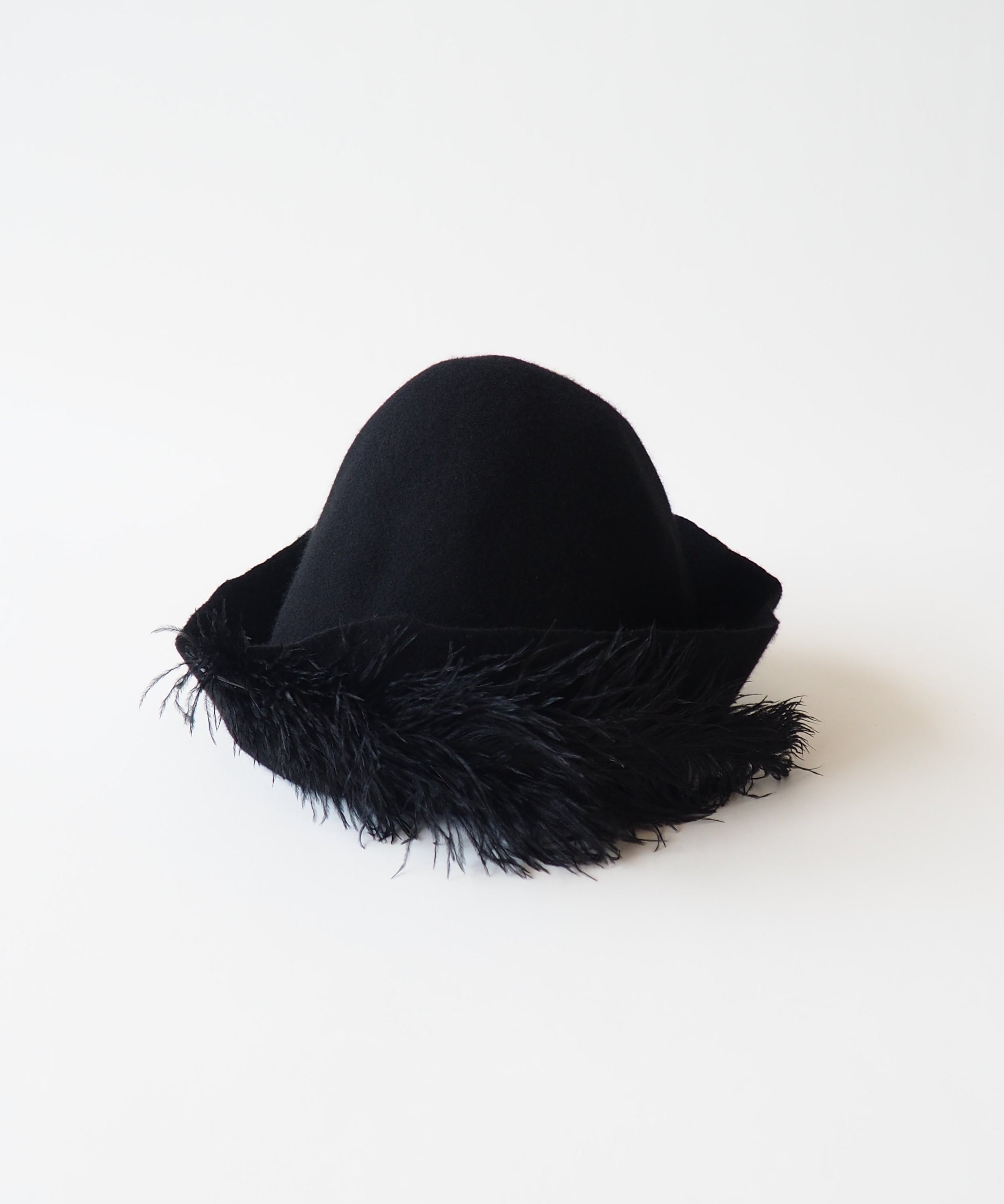 Myth Hat in Black - CLYDE
