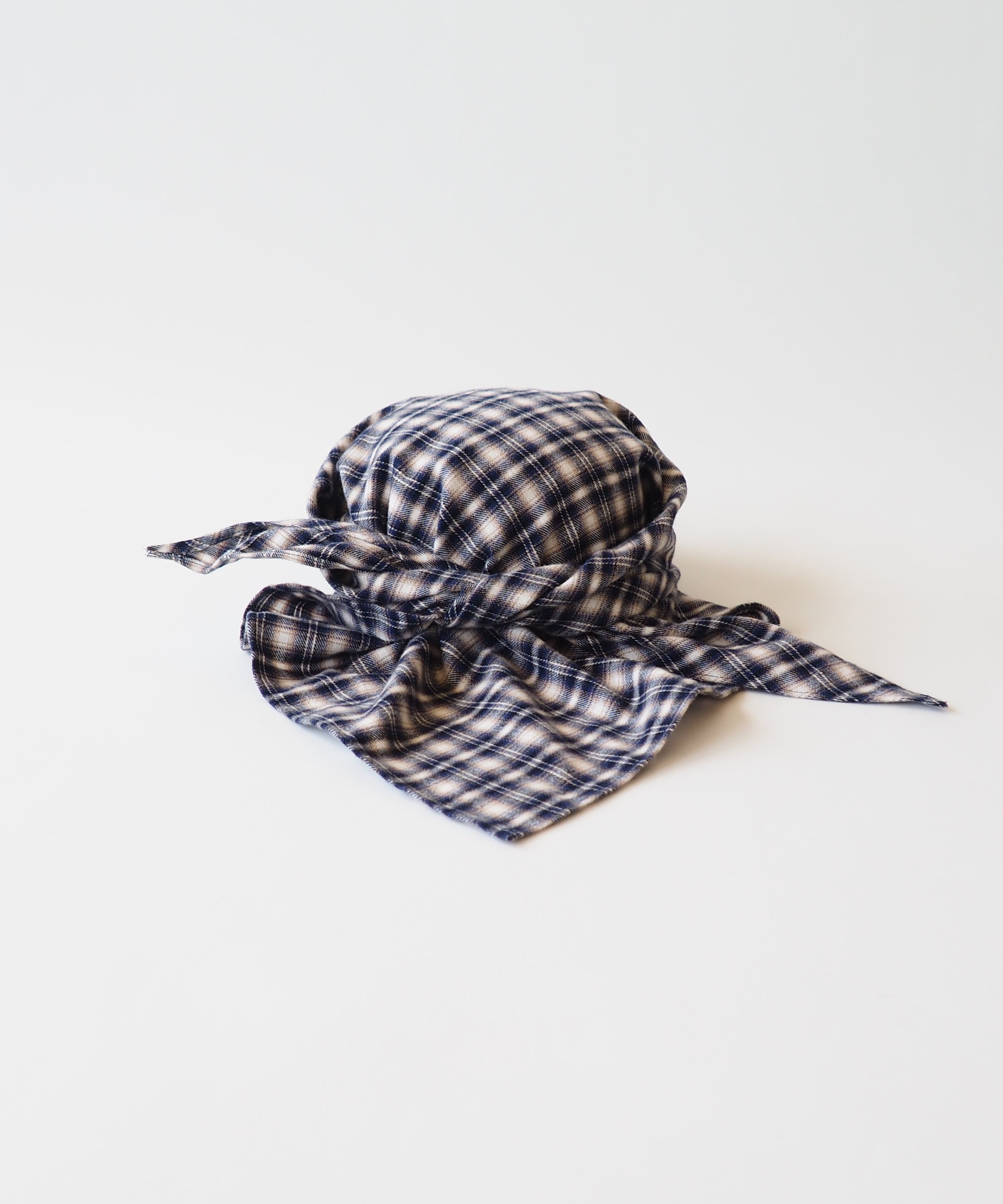 Brim Scarf in Grey / Cream / Black / Navy - CLYDE
