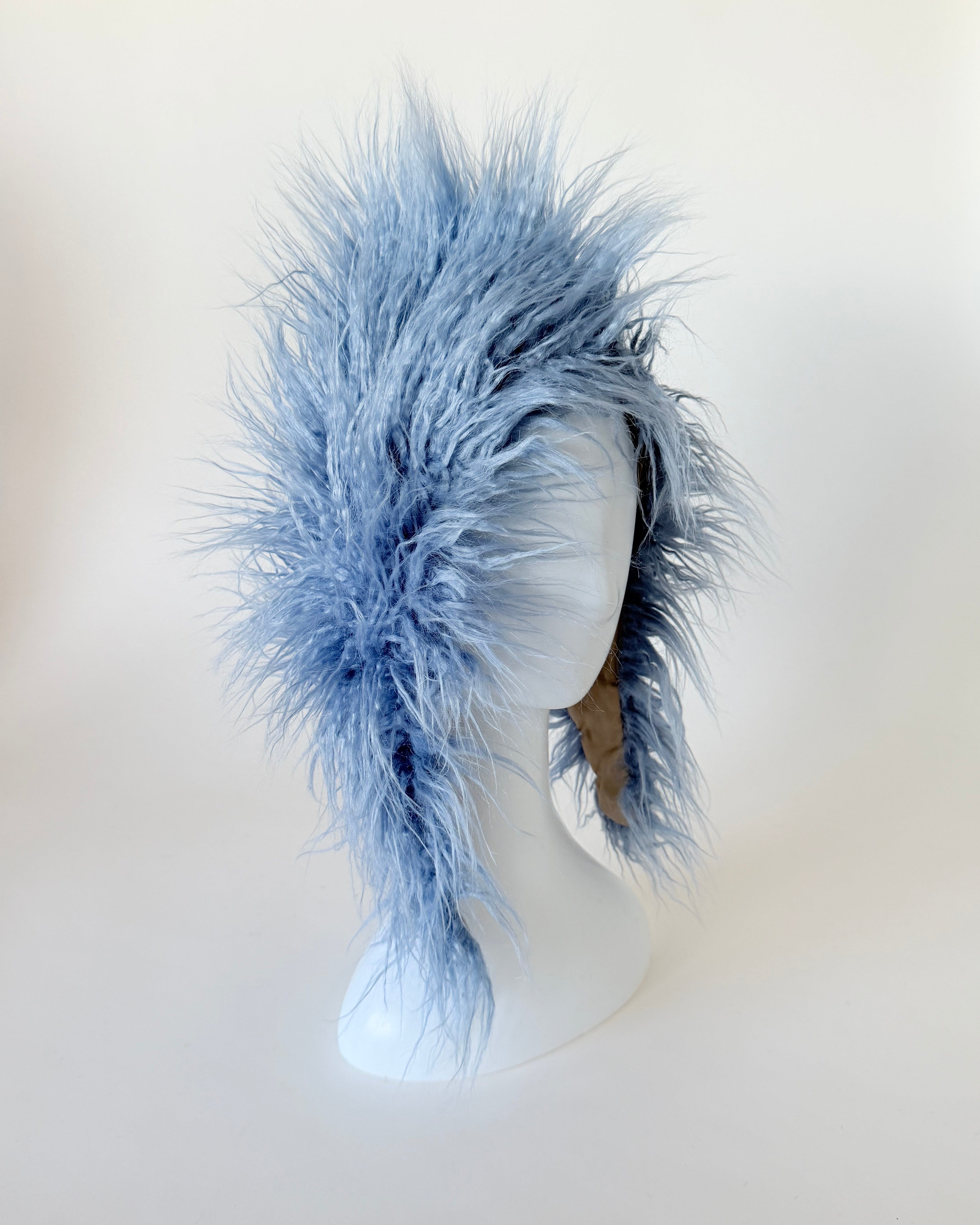 Sno Hood in Blue Yak - CLYDE
